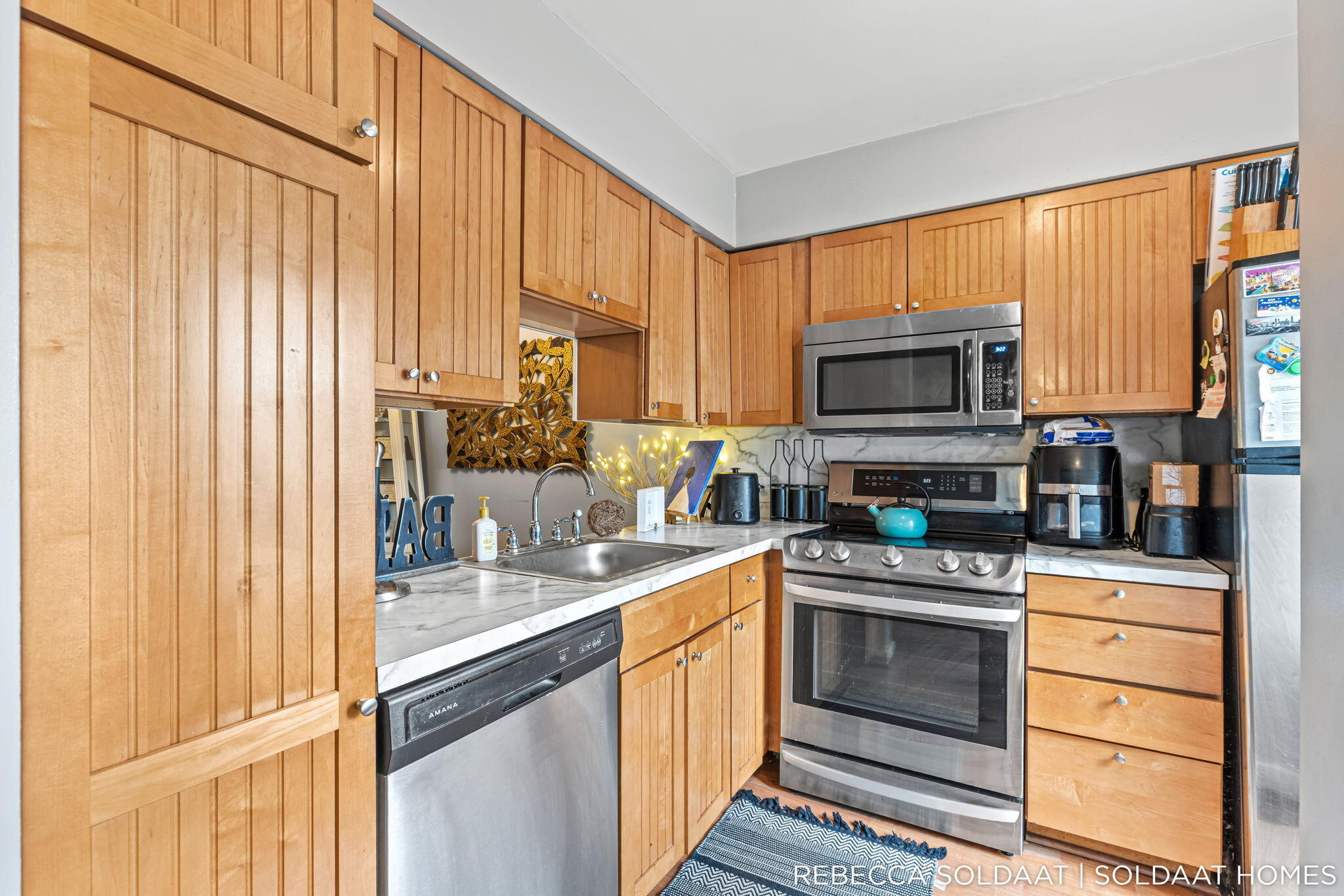 2539 Chatham Woods Drive SE Grand Rapids MI 49546