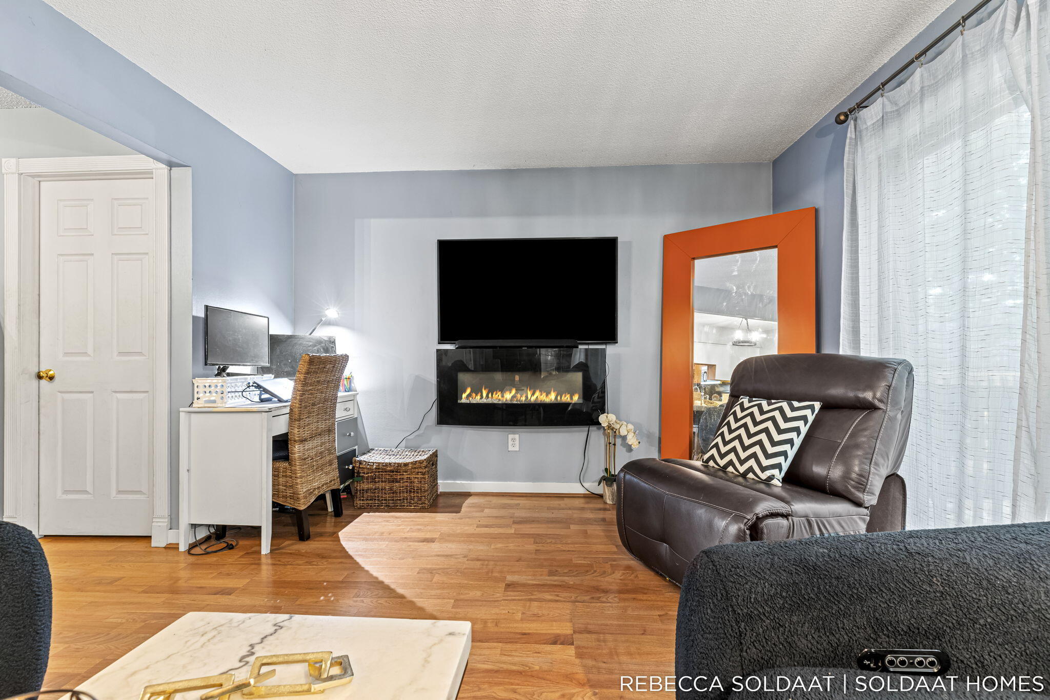 2539 Chatham Woods Drive SE Grand Rapids MI 49546