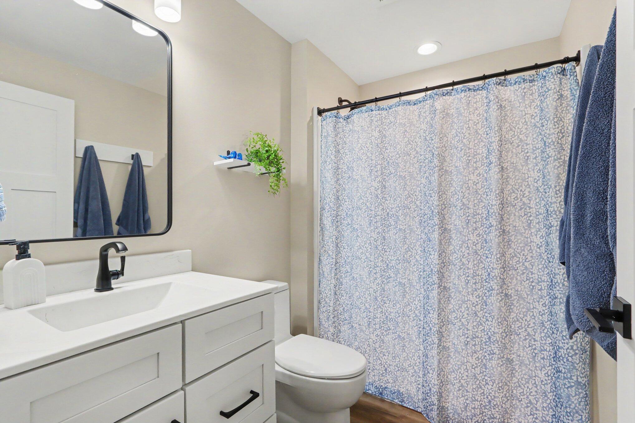 8235 Coneflower Cove Kalamazoo MI 49009