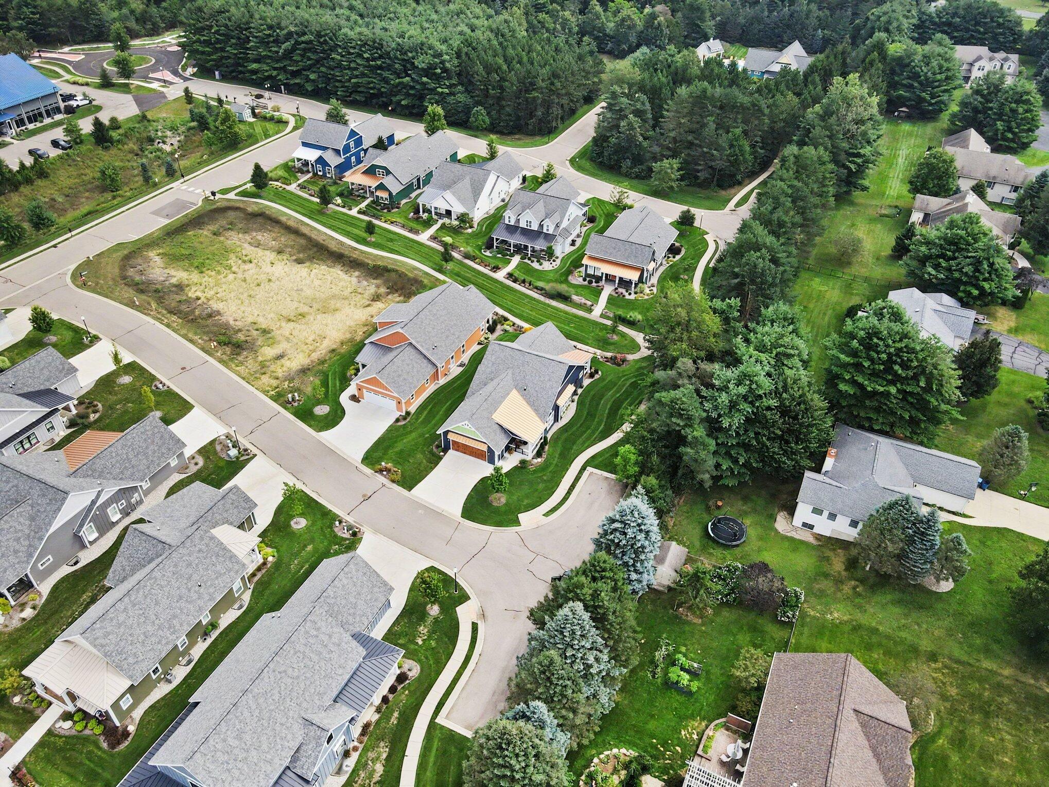 8235 Coneflower Cove Kalamazoo MI 49009
