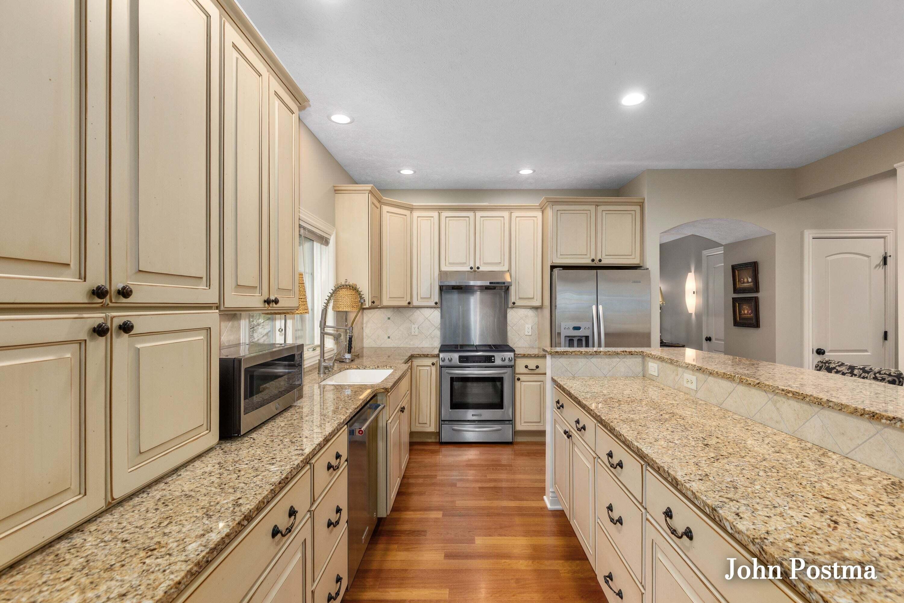 12 Peartree Lane NE Grand Rapids MI 49546