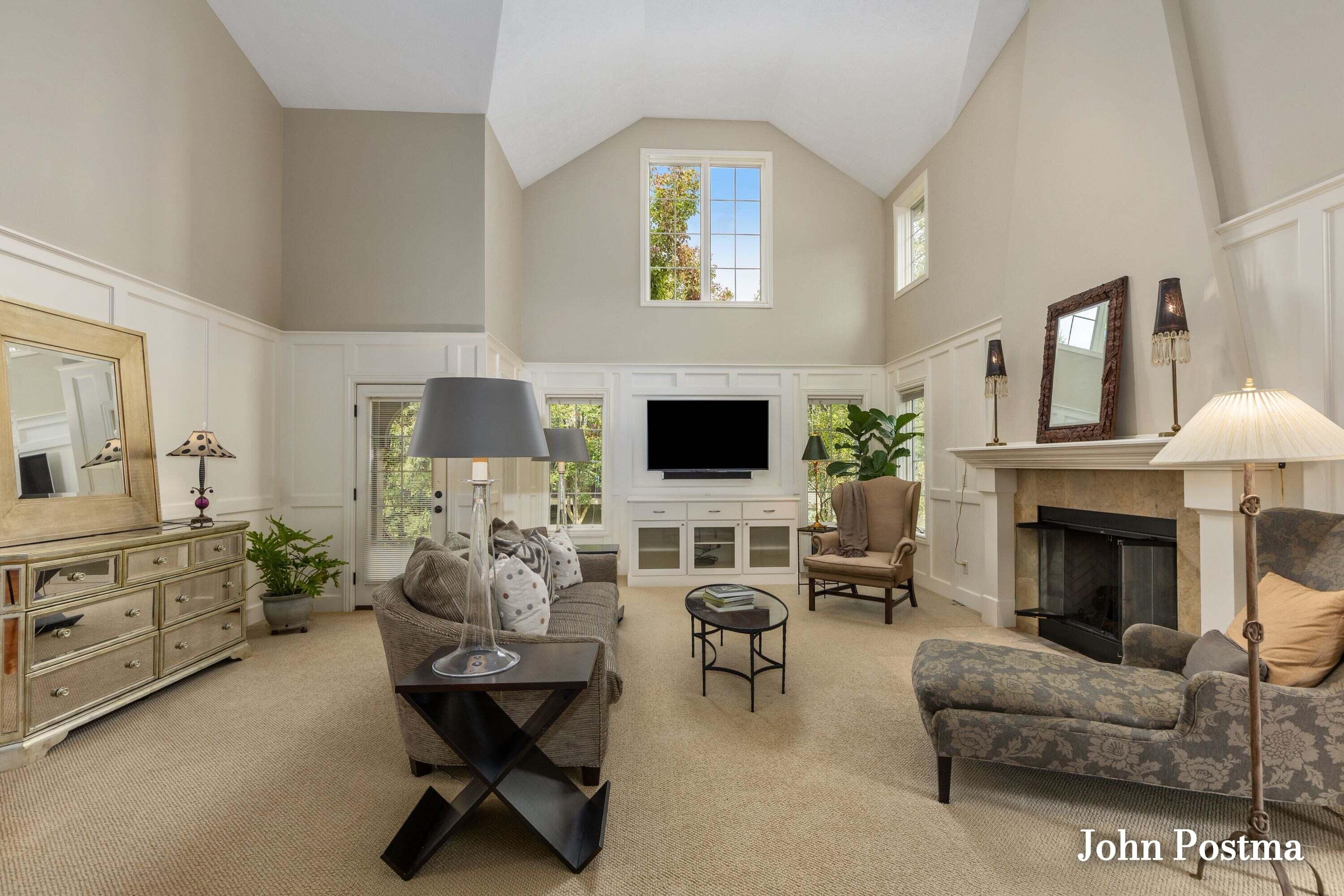 12 Peartree Lane NE Grand Rapids MI 49546