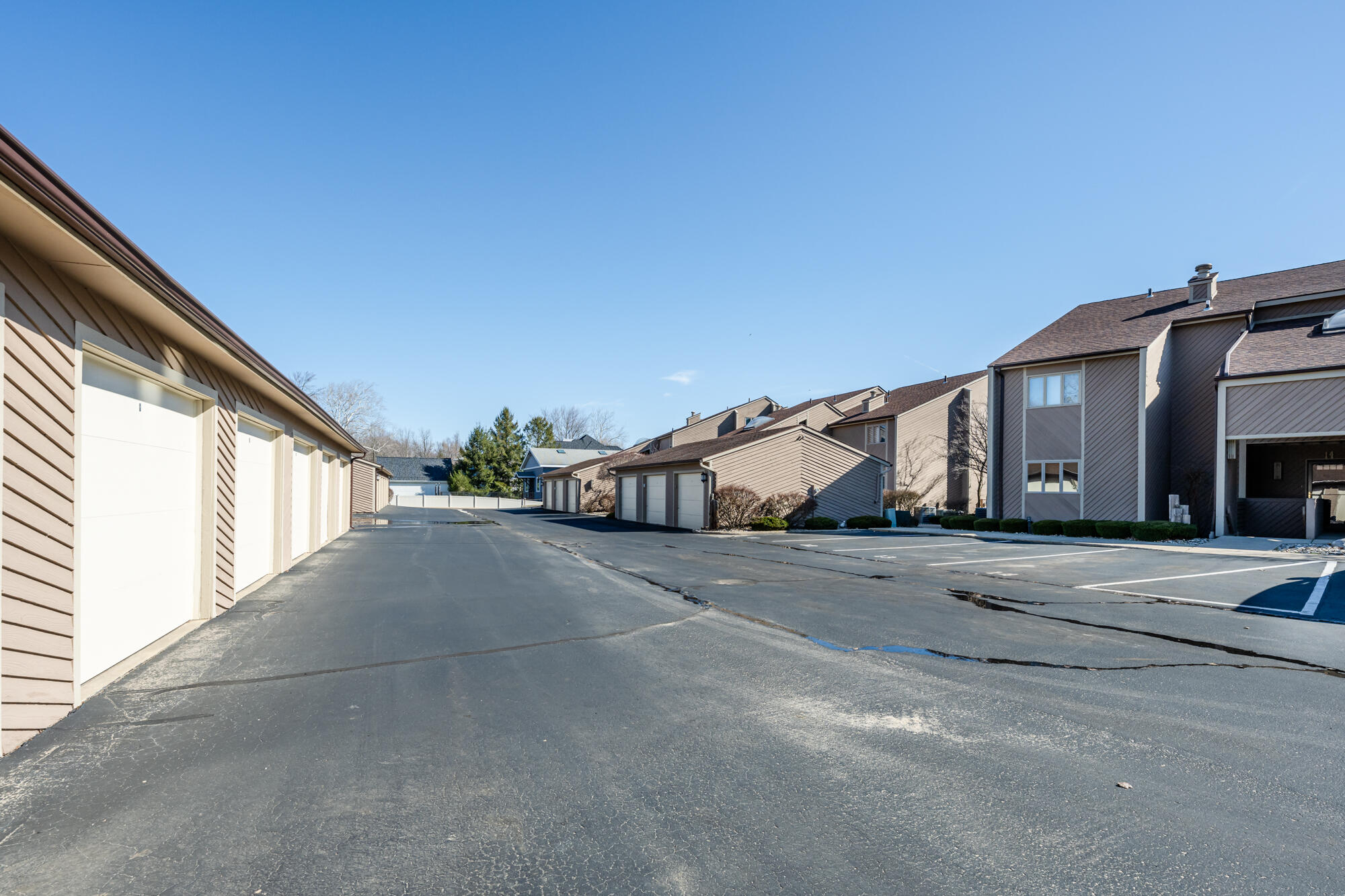 5251 Paw Paw Lake Road Coloma MI 49038