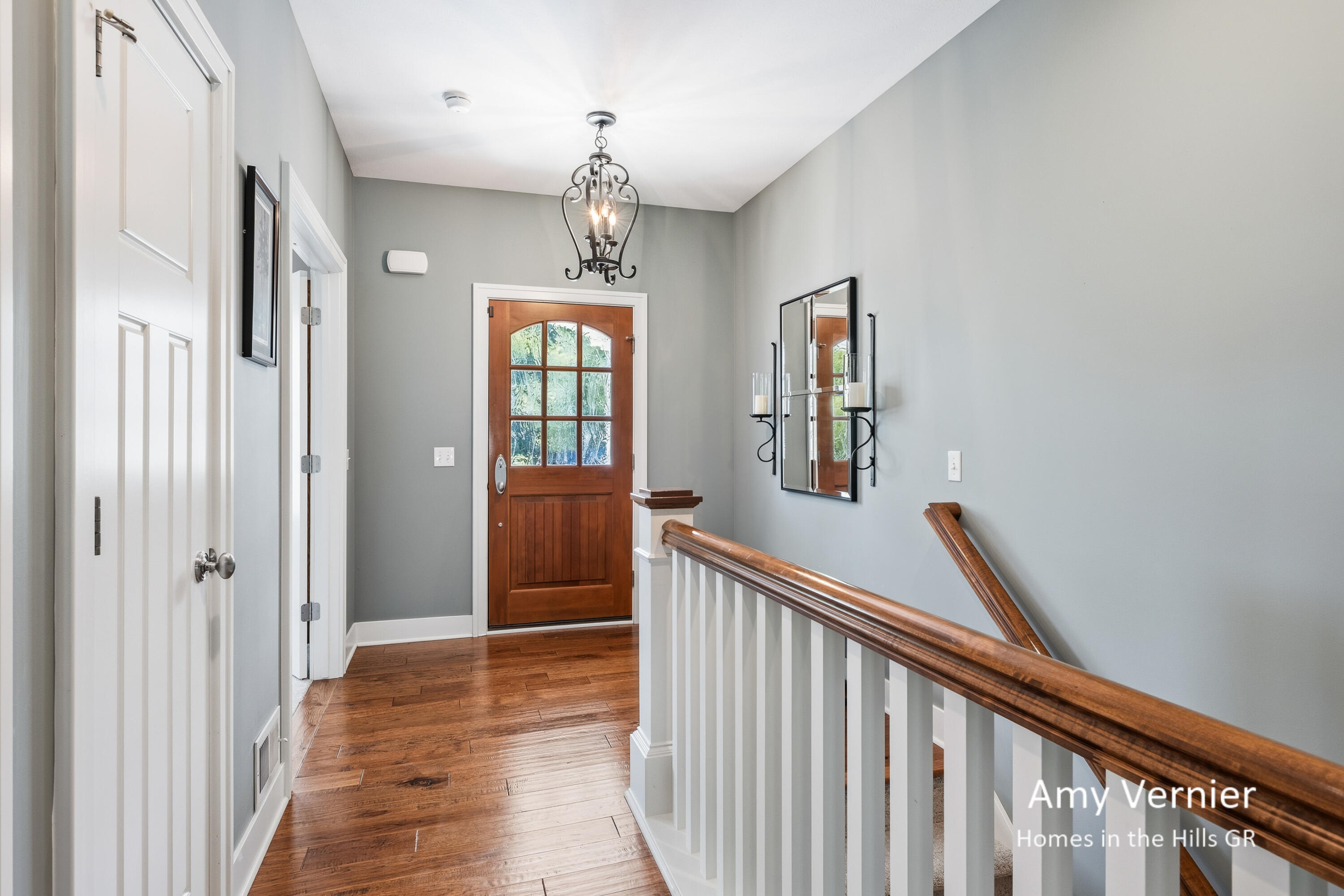 4081 E Gables Court NE Grand Rapids MI 49525
