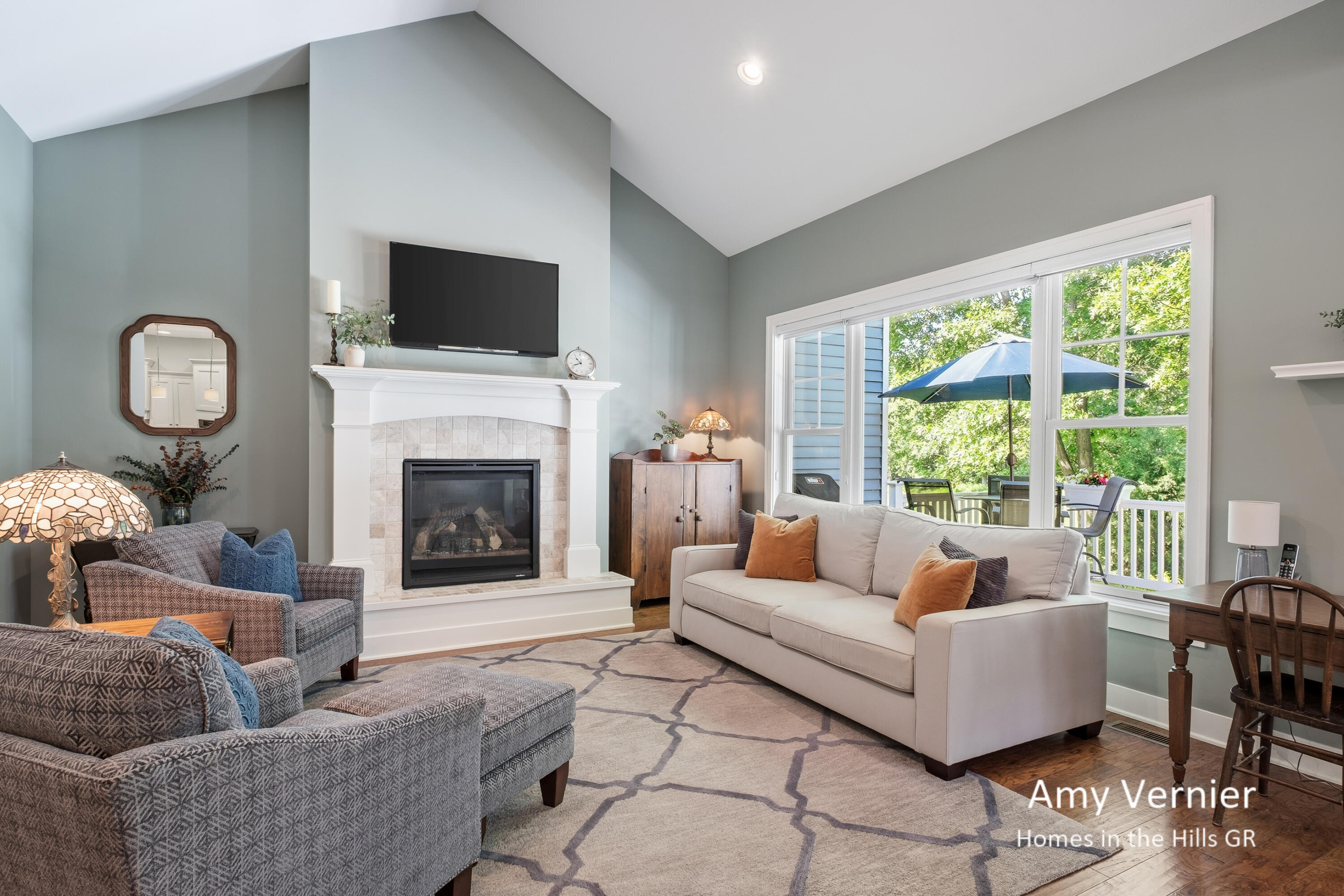 4081 E Gables Court NE Grand Rapids MI 49525