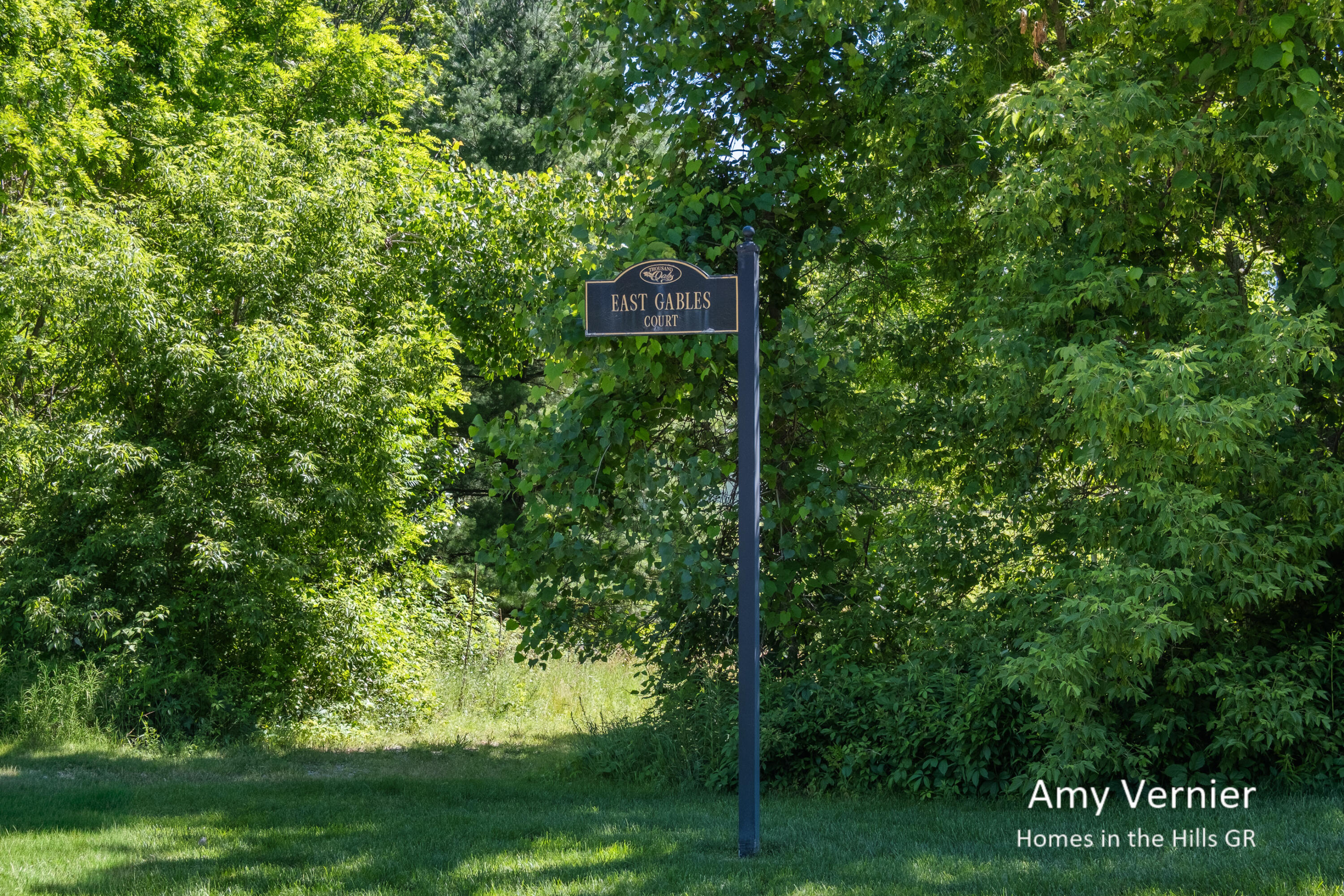 4081 E Gables Court NE Grand Rapids MI 49525