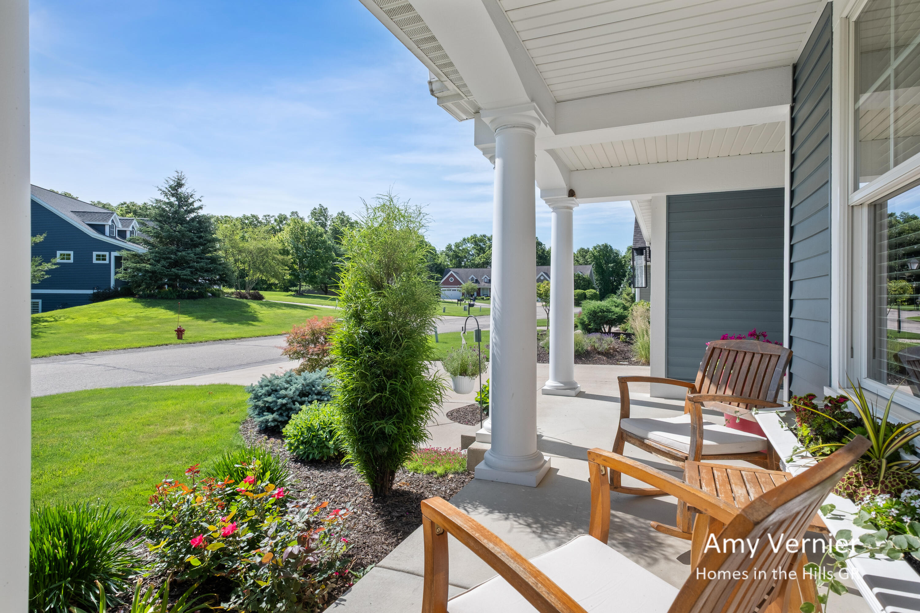4081 E Gables Court NE Grand Rapids MI 49525