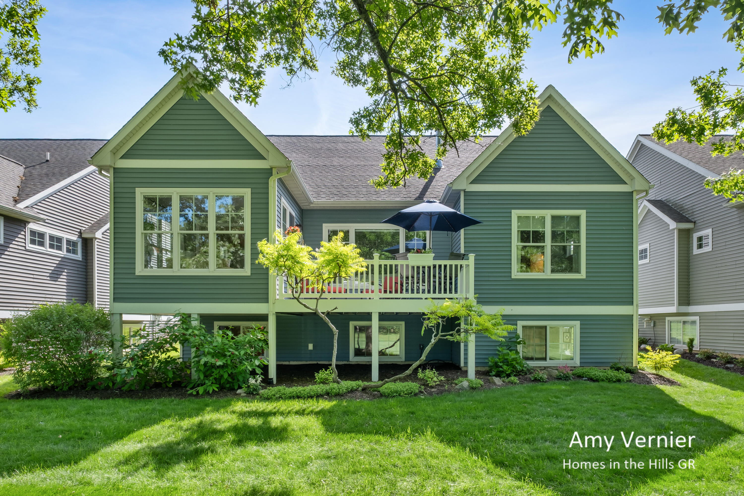4081 E Gables Court NE Grand Rapids MI 49525