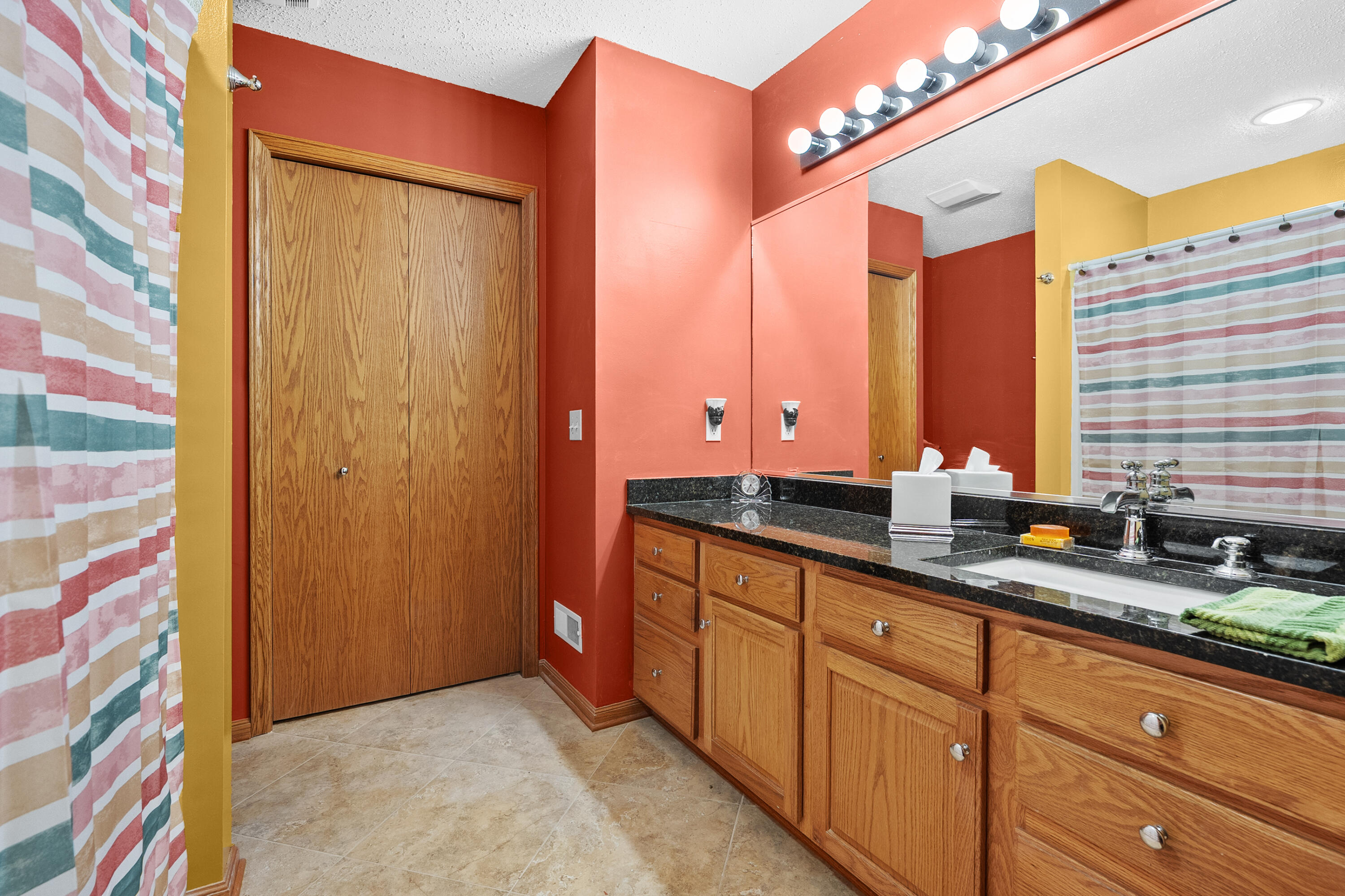 2919 Hunters Place Kalamazoo MI 49048