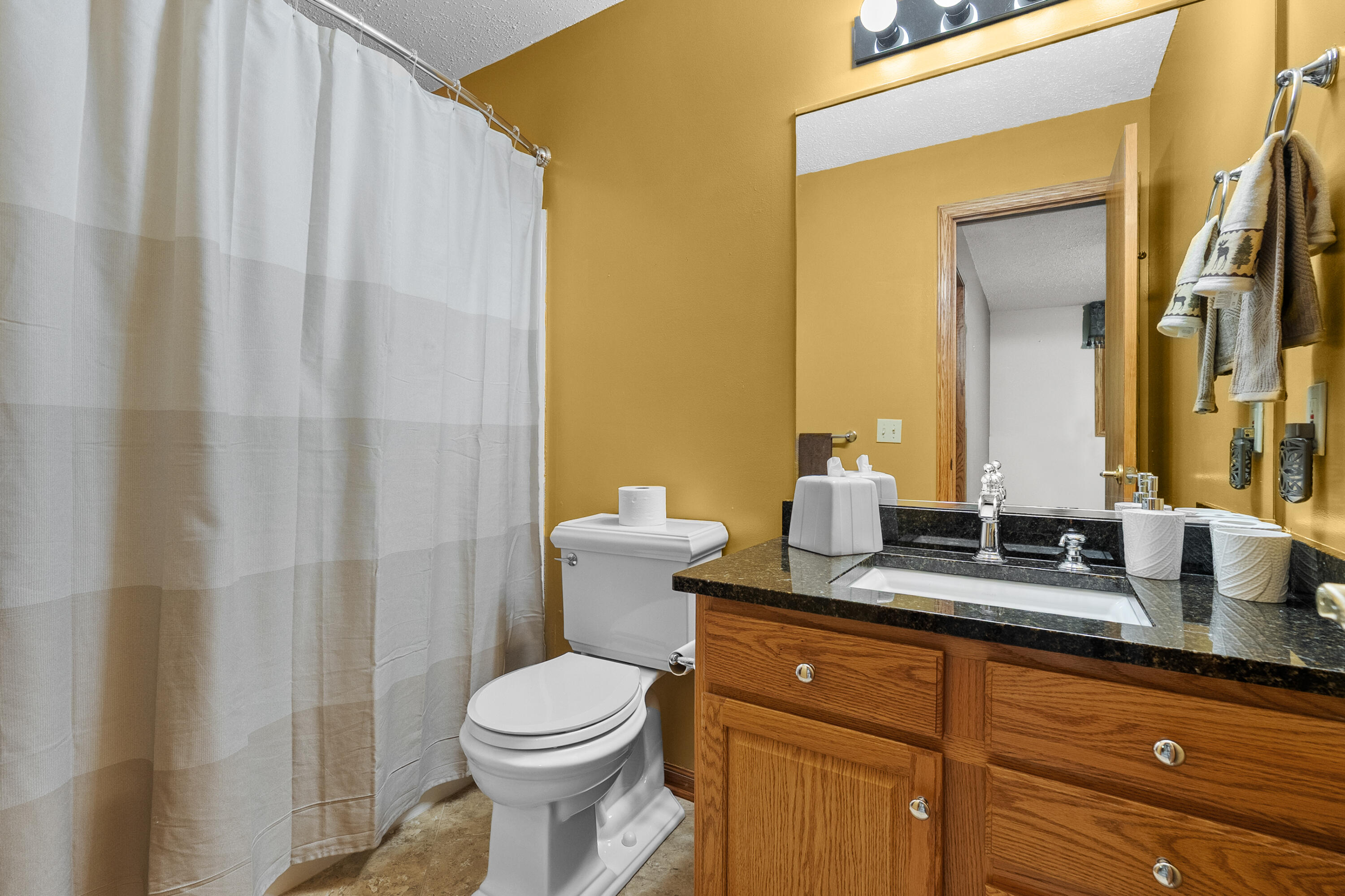 2919 Hunters Place Kalamazoo MI 49048