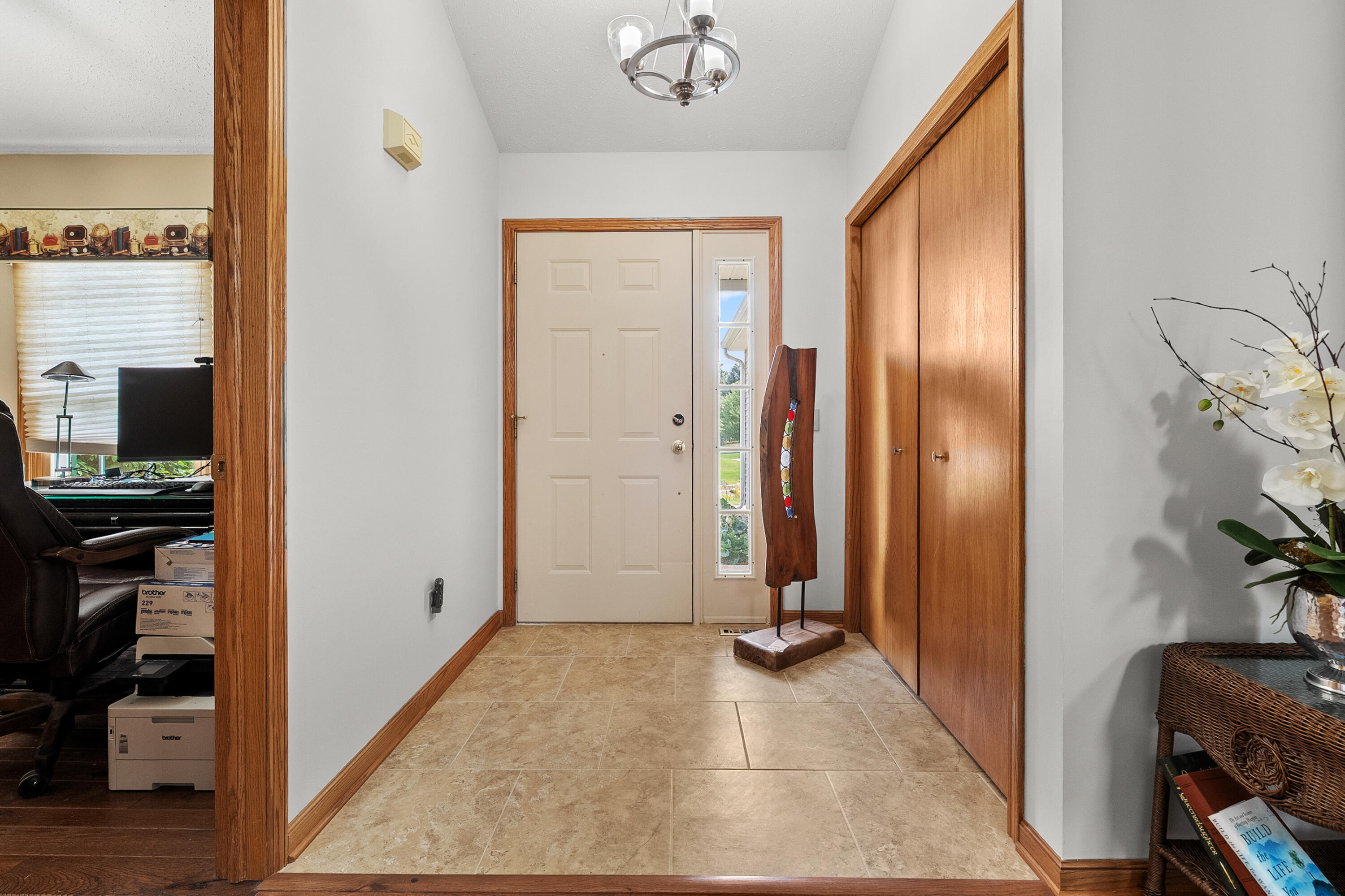 2919 Hunters Place Kalamazoo MI 49048