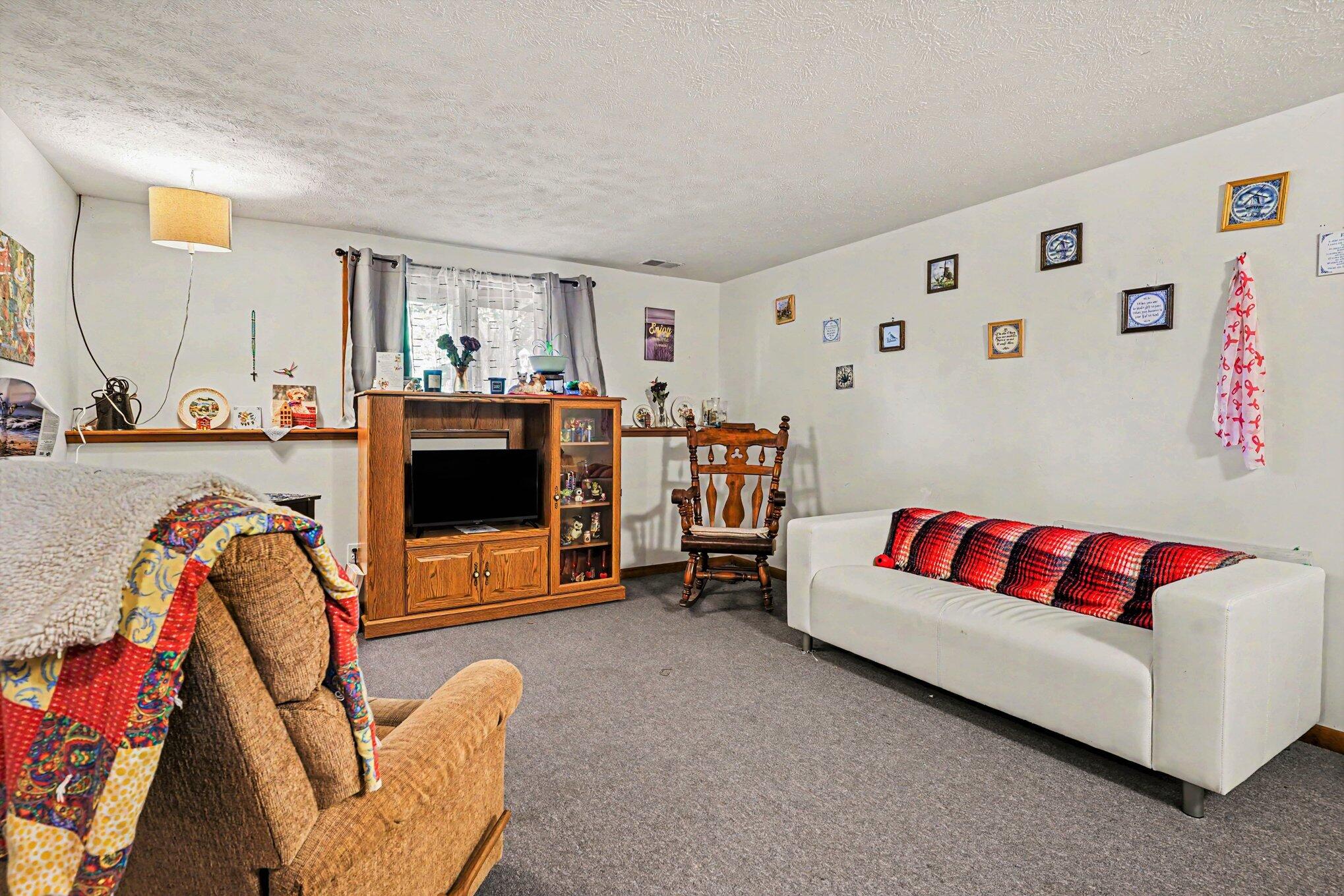 297 Harvest Lane Holland MI 49423