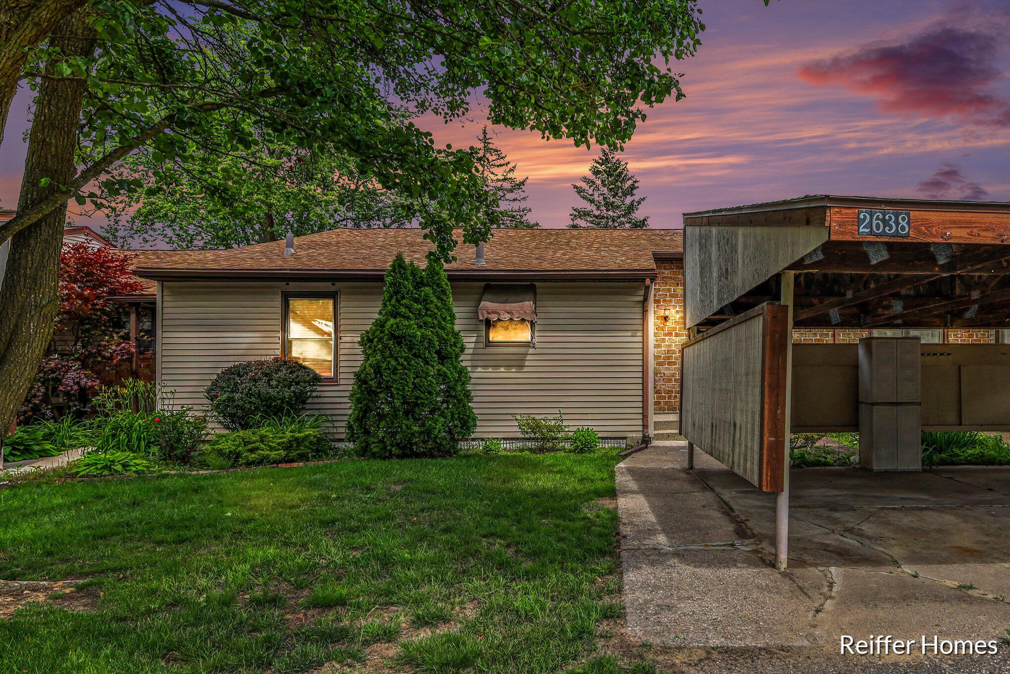 2638 Chatham Woods Drive SE Grand Rapids MI 49546