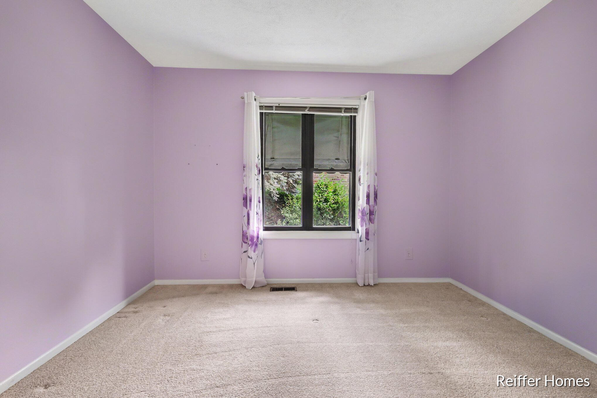 2638 Chatham Woods Drive SE Grand Rapids MI 49546