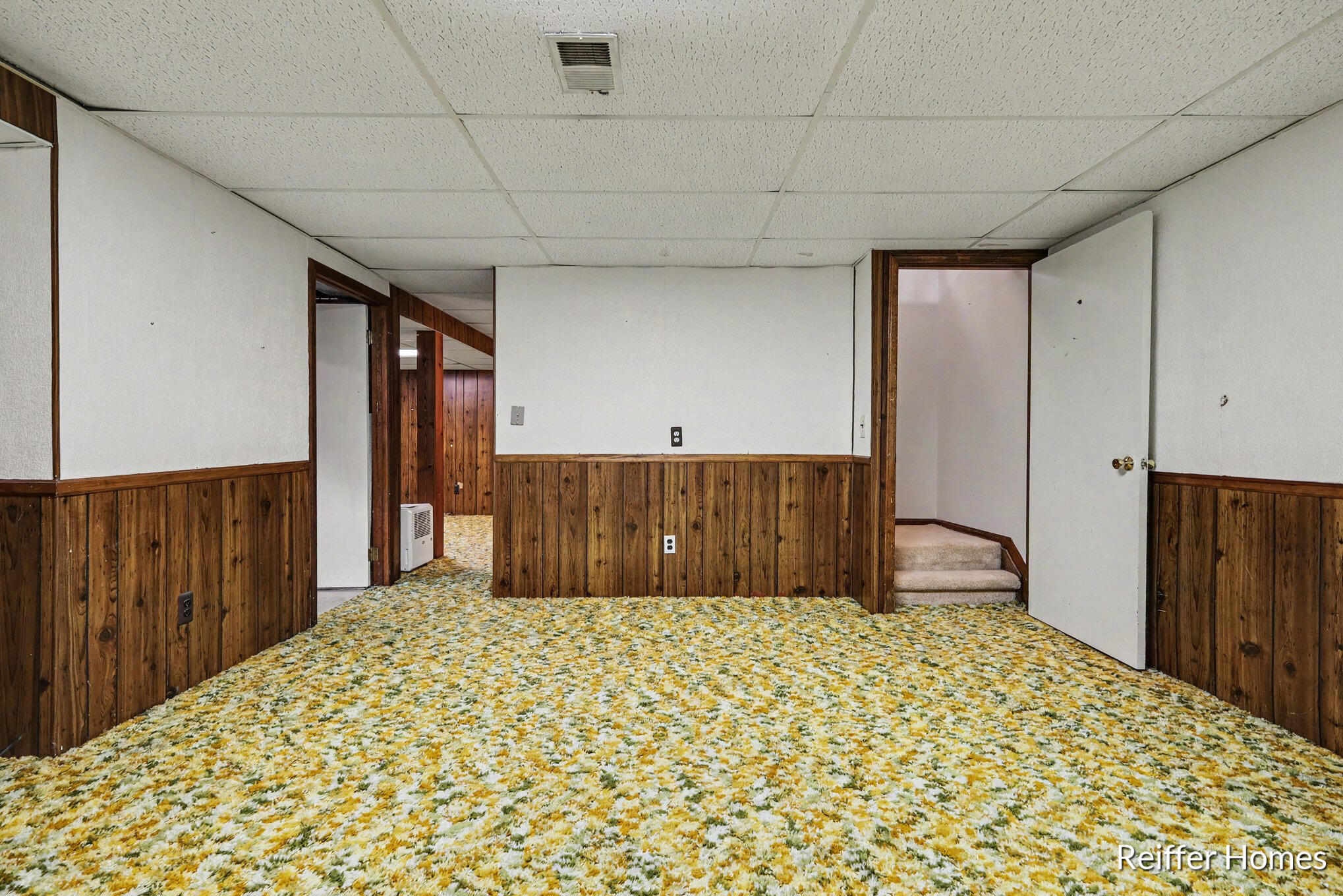 2638 Chatham Woods Drive SE Grand Rapids MI 49546