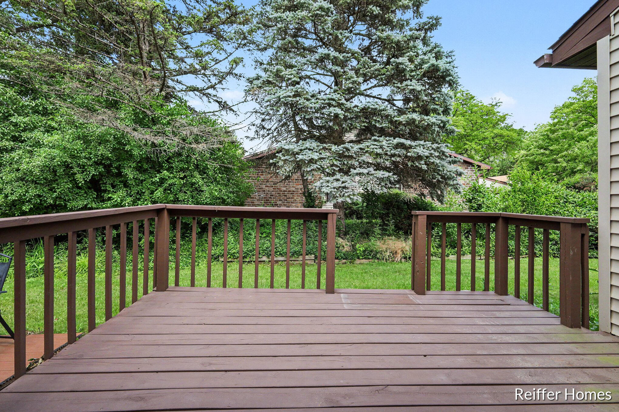 2638 Chatham Woods Drive SE Grand Rapids MI 49546