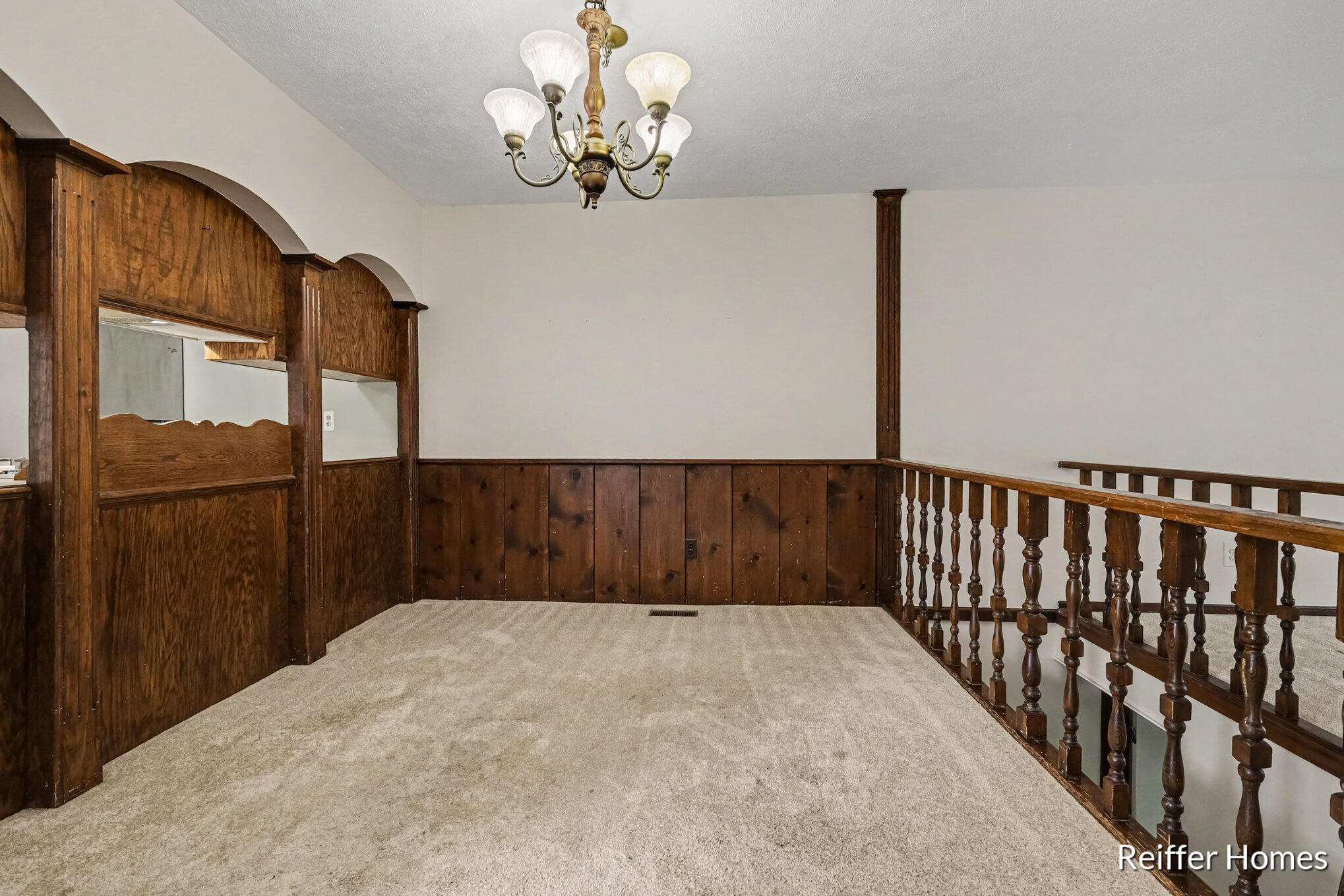 2638 Chatham Woods Drive SE Grand Rapids MI 49546