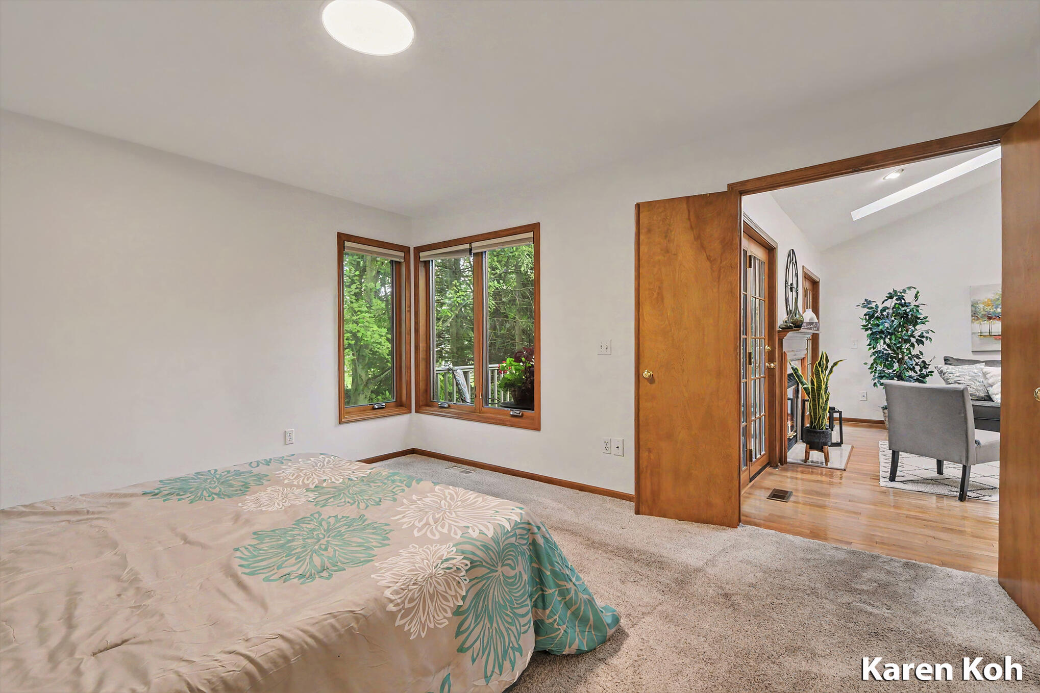 1834 Cross Bend Street NE Grand Rapids MI 49505