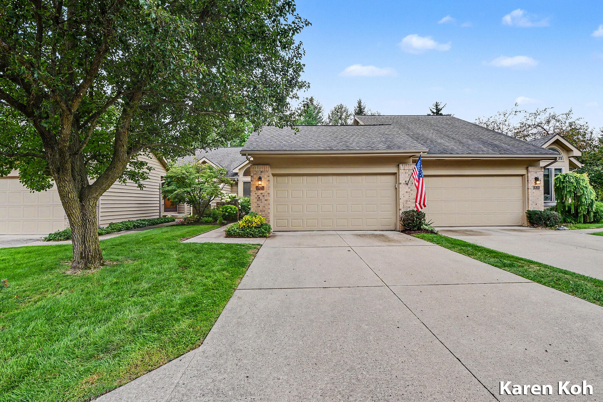1834 Cross Bend Street NE Grand Rapids MI 49505