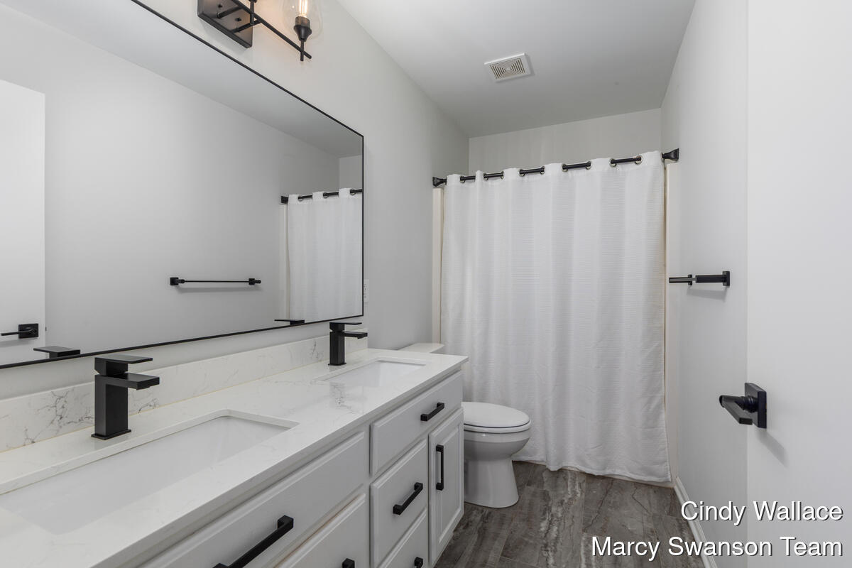 910 Amber View Drive SW Byron Center MI 49315
