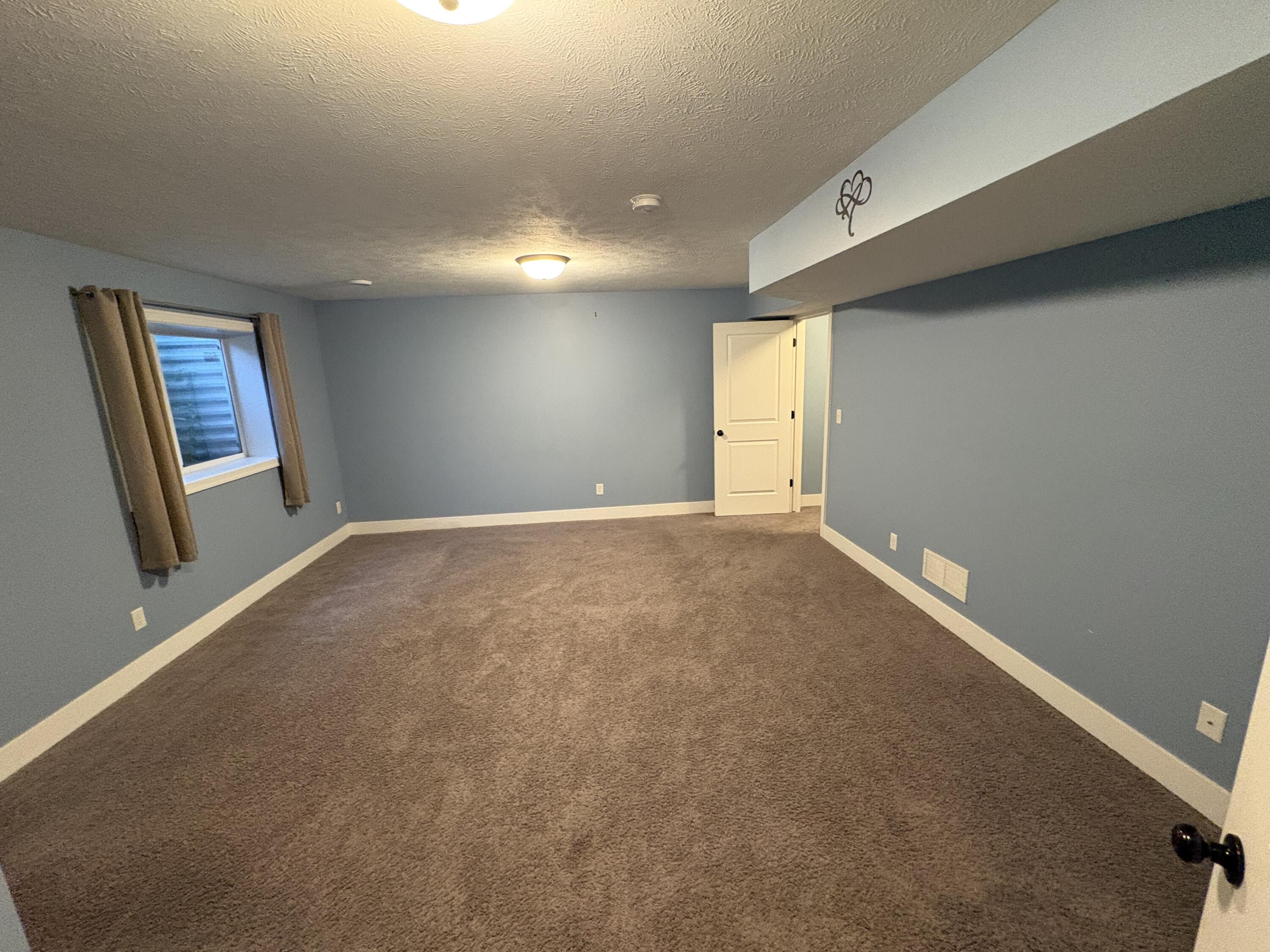 4207 Sand Valley Drive NE Rockford MI 49341