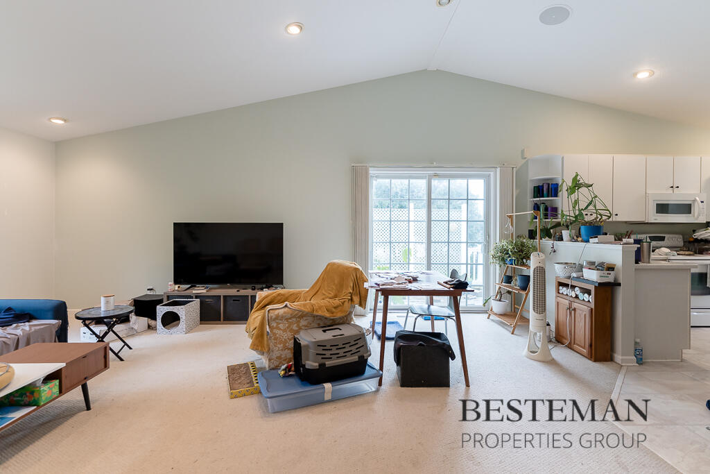 1537 Beechwood Court Grand Haven MI 49417