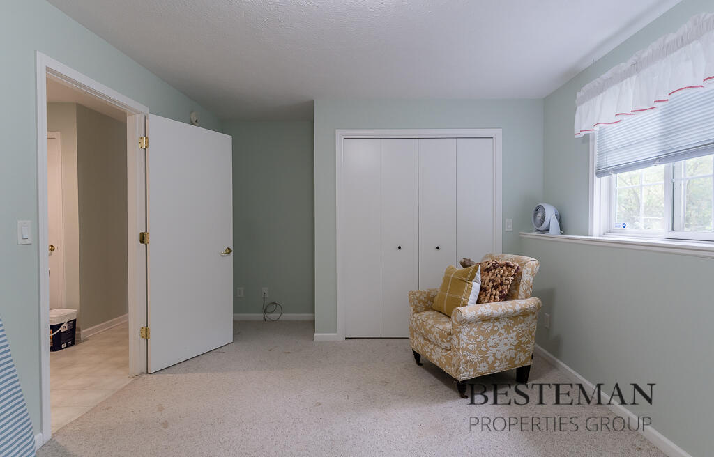 1537 Beechwood Court Grand Haven MI 49417