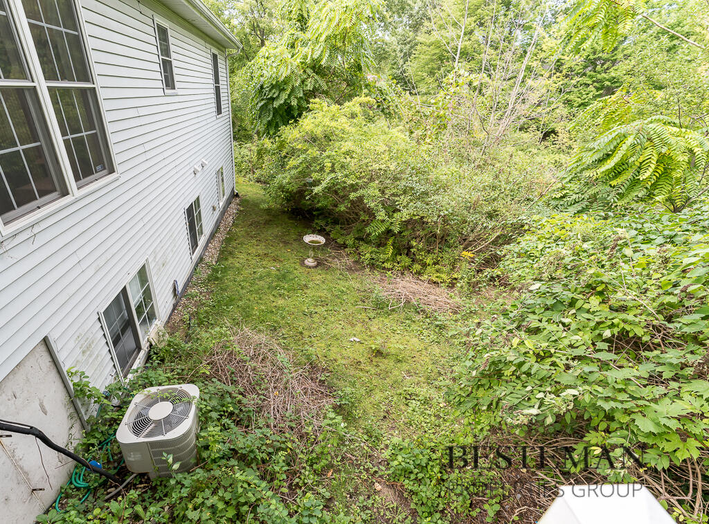 1537 Beechwood Court Grand Haven MI 49417