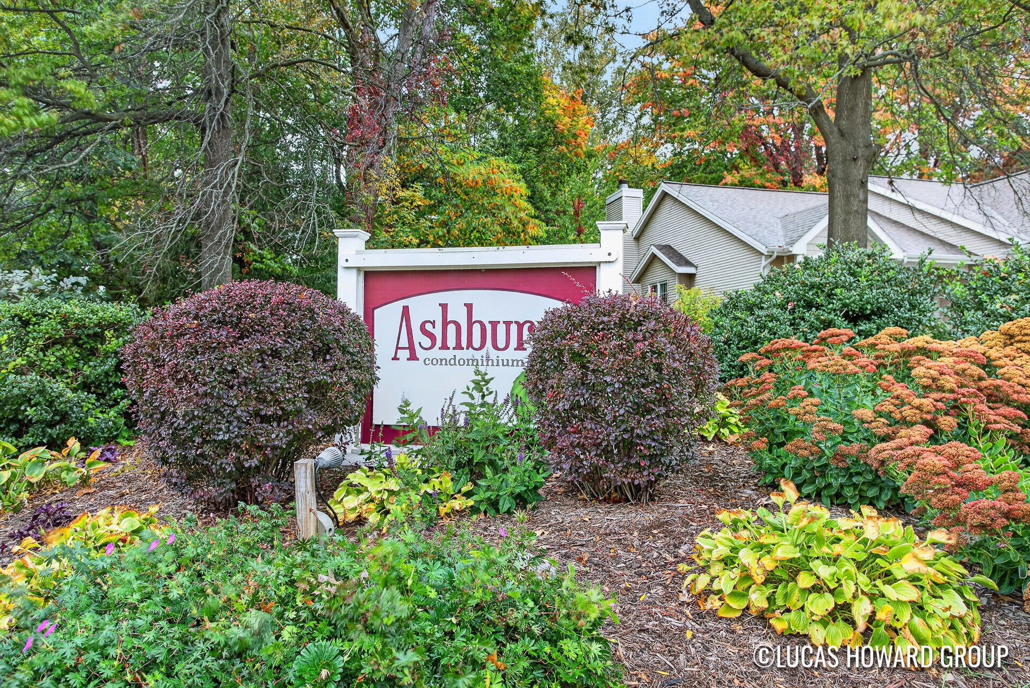 3217 W Westbury Court Holland MI 49424