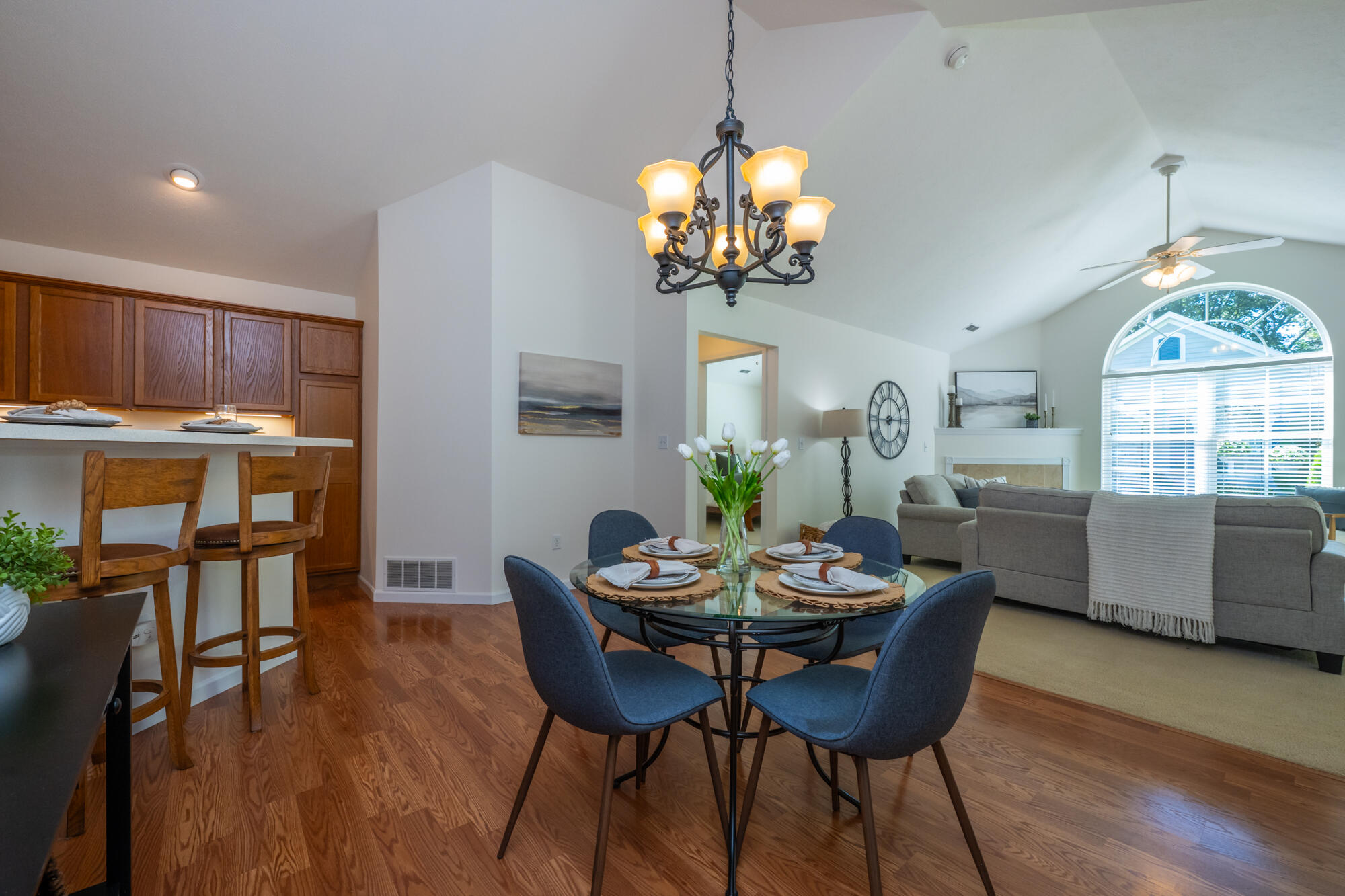 2848 Villa Lane Benton Harbor MI 49022