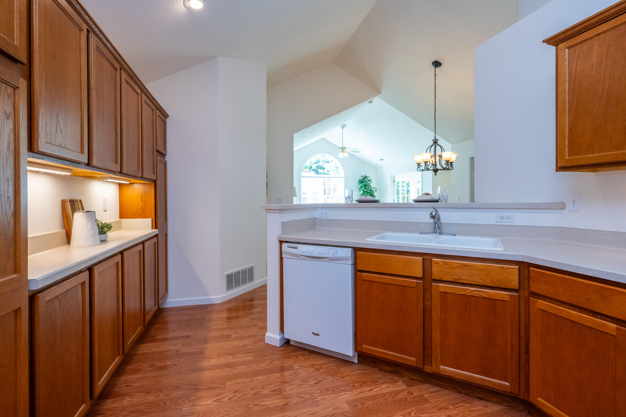 2848 Villa Lane Benton Harbor MI 49022