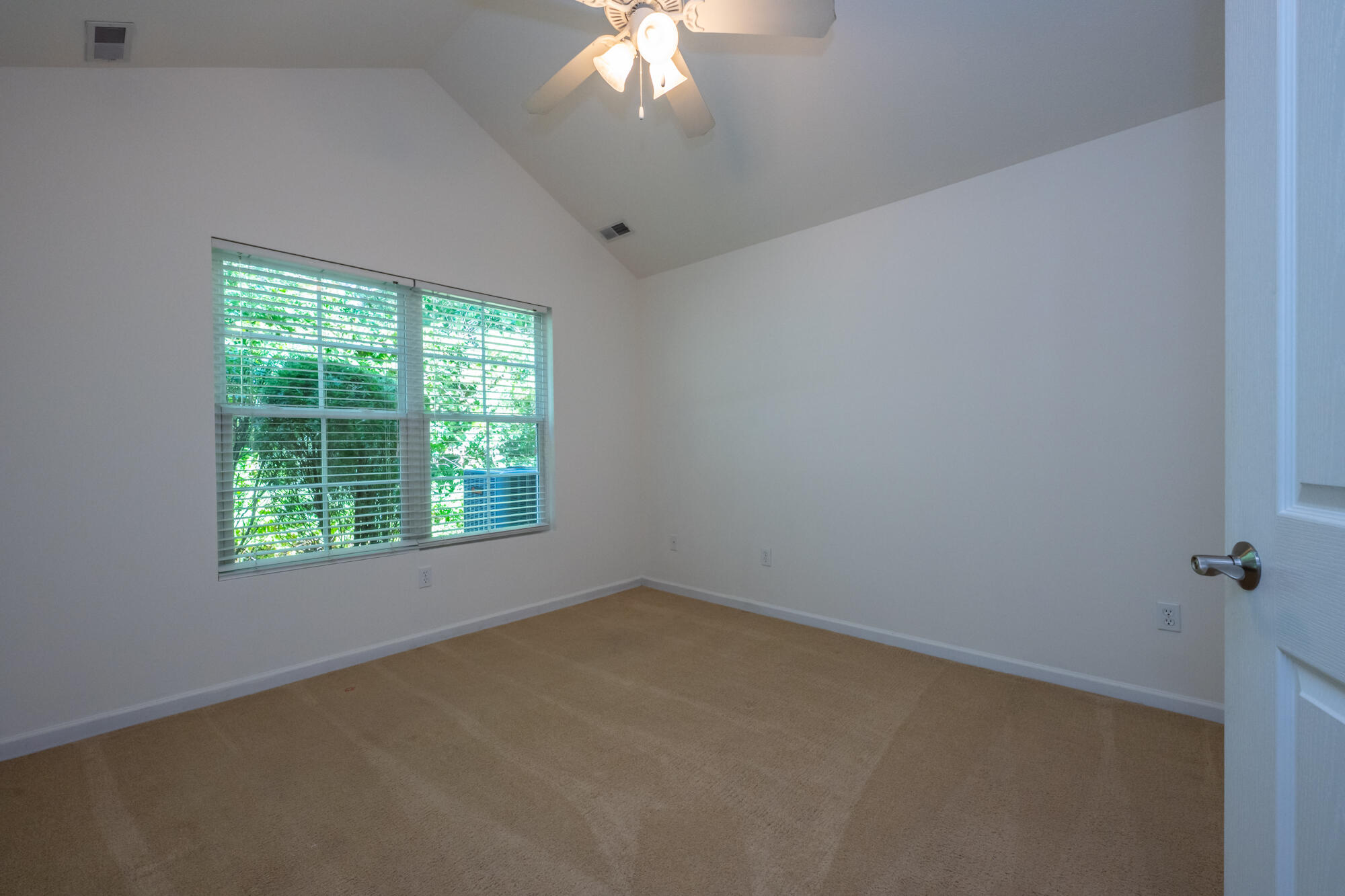 2848 Villa Lane Benton Harbor MI 49022
