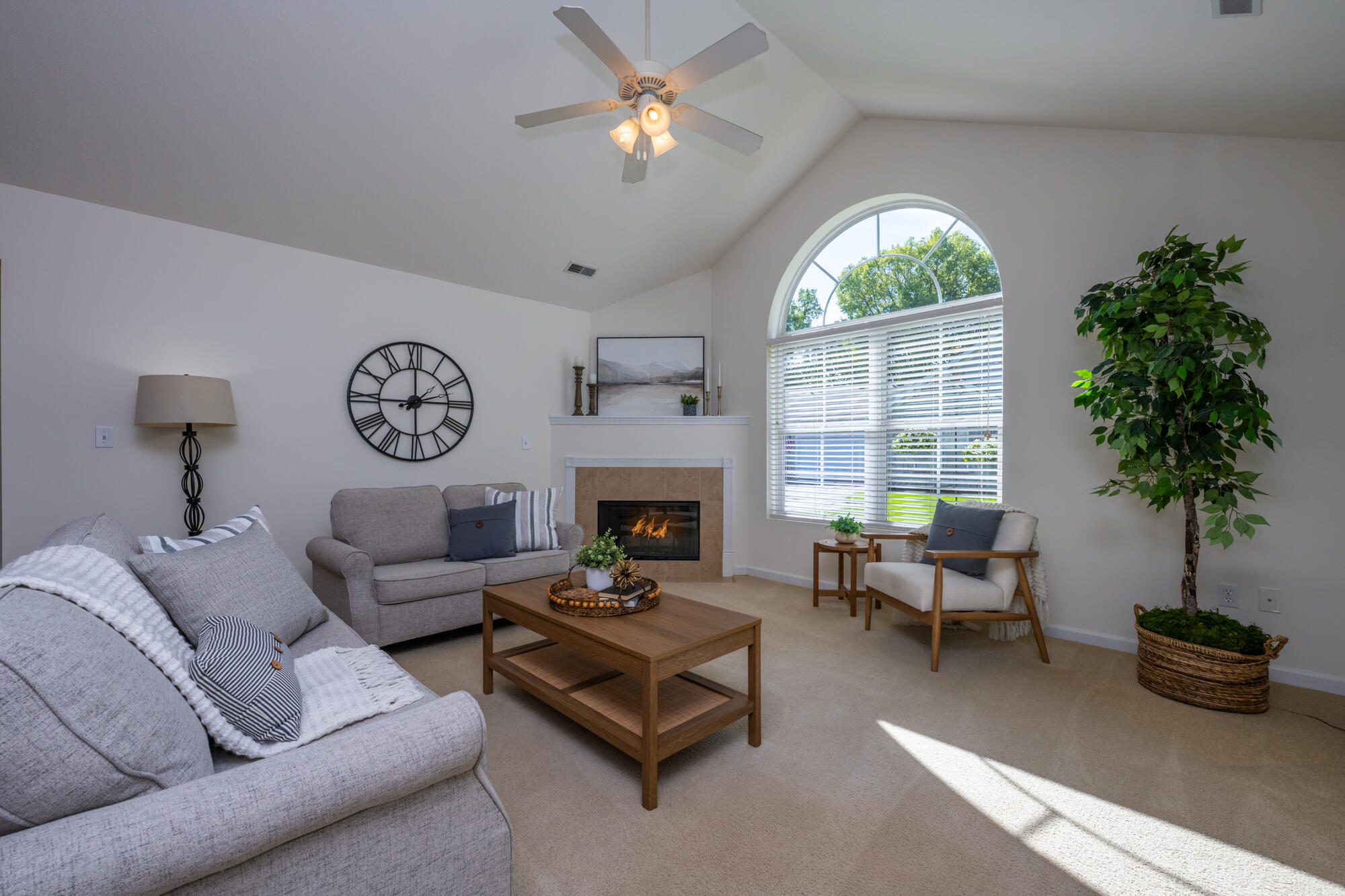 2848 Villa Lane Benton Harbor MI 49022