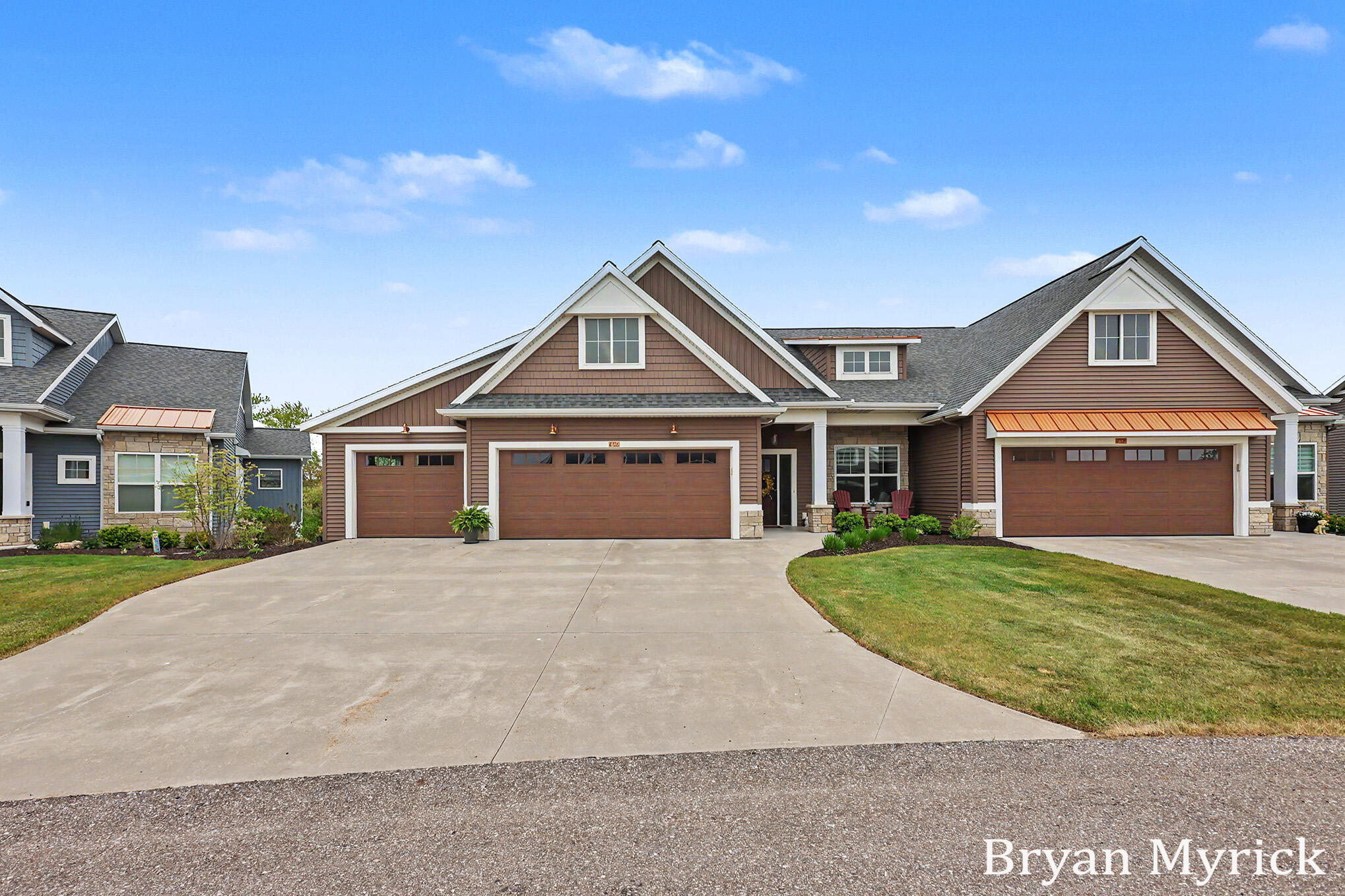 4726 West Wind Drive Holland MI 49423