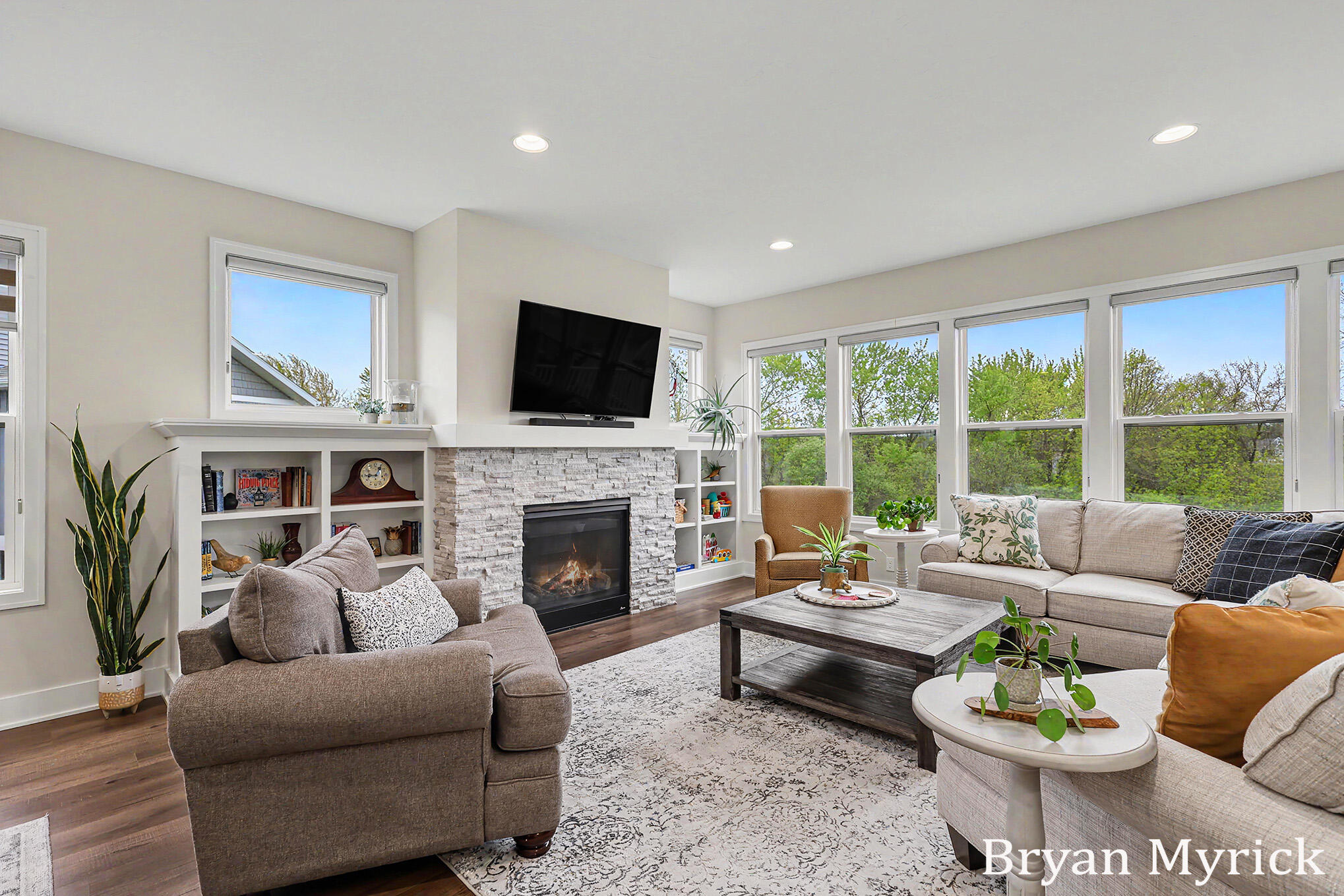 4726 West Wind Drive Holland MI 49423