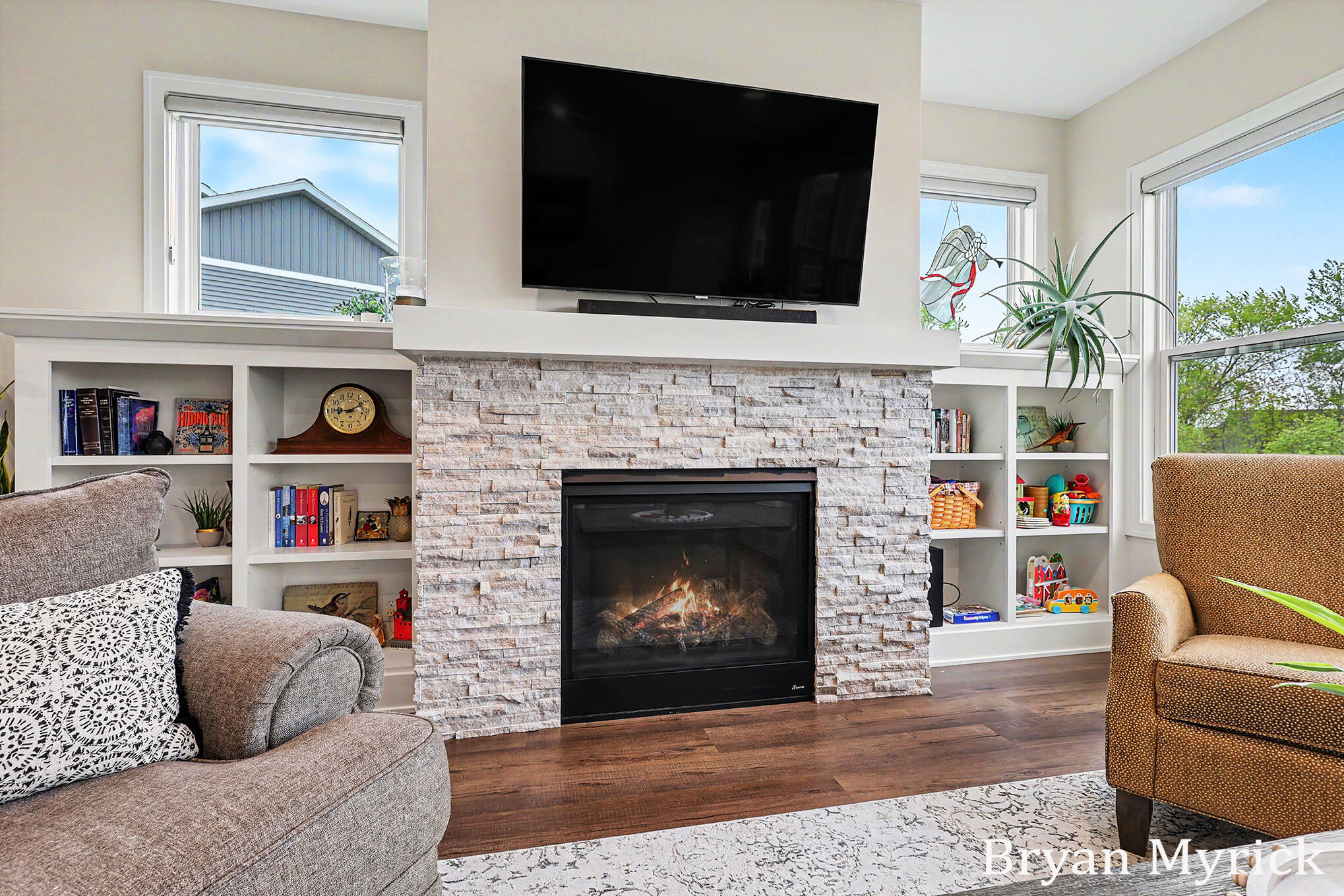 4726 West Wind Drive Holland MI 49423