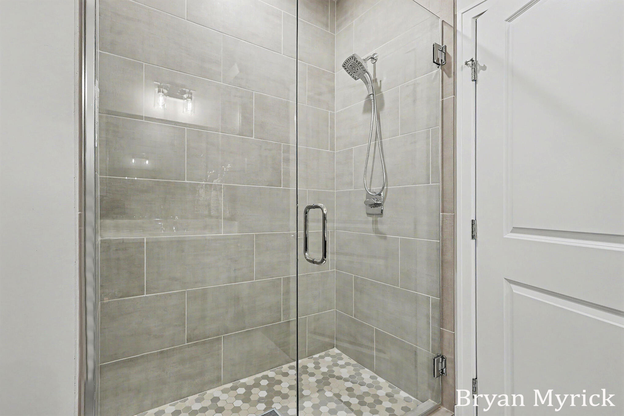 4726 West Wind Drive Holland MI 49423