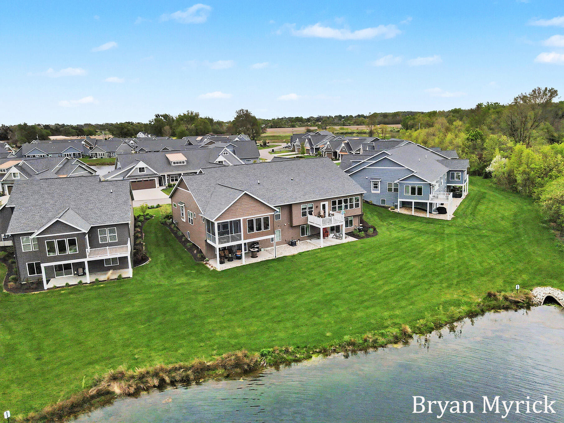 4726 West Wind Drive Holland MI 49423