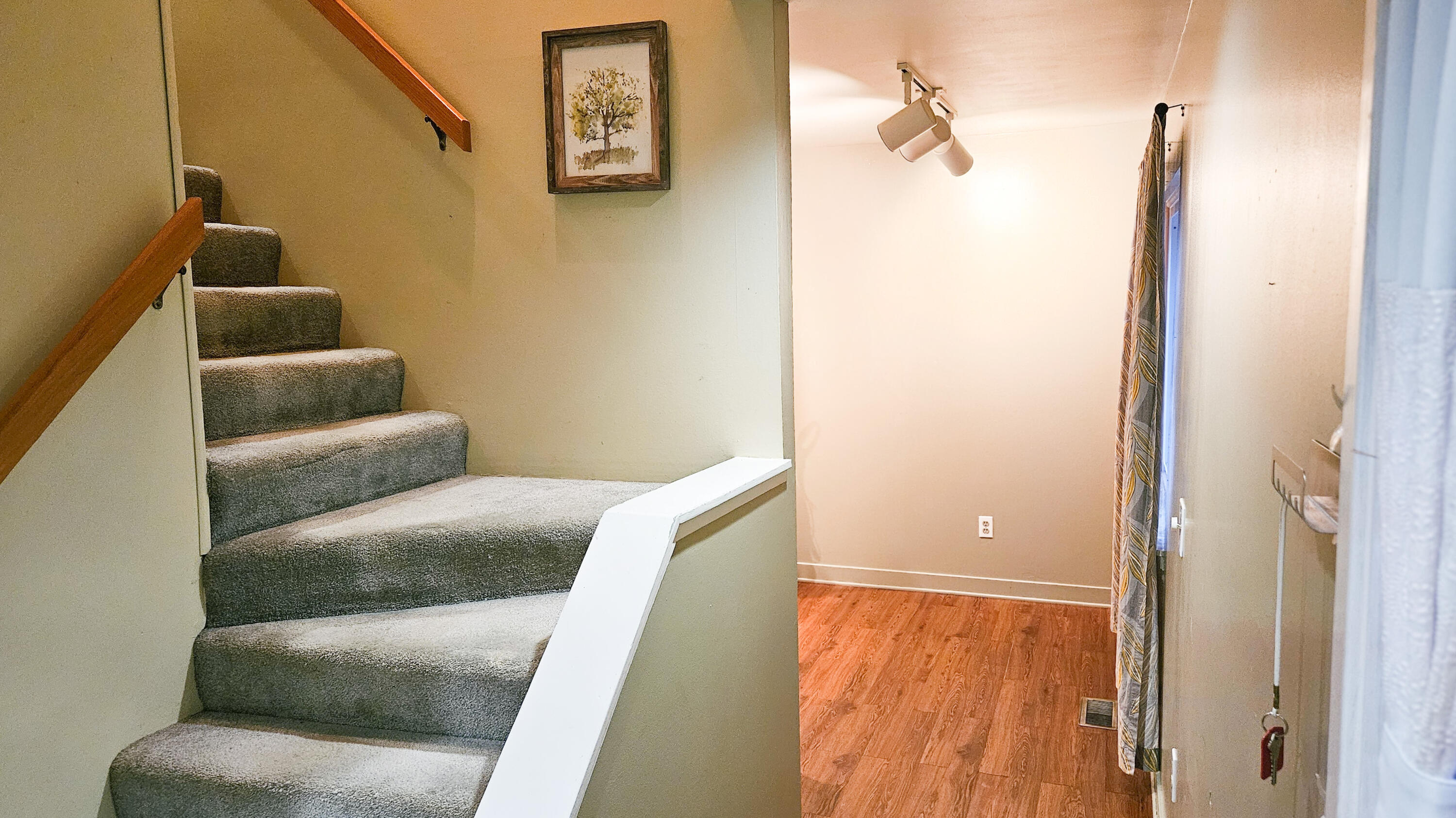 160 Carberry Hill Court Kalamazoo MI 49006