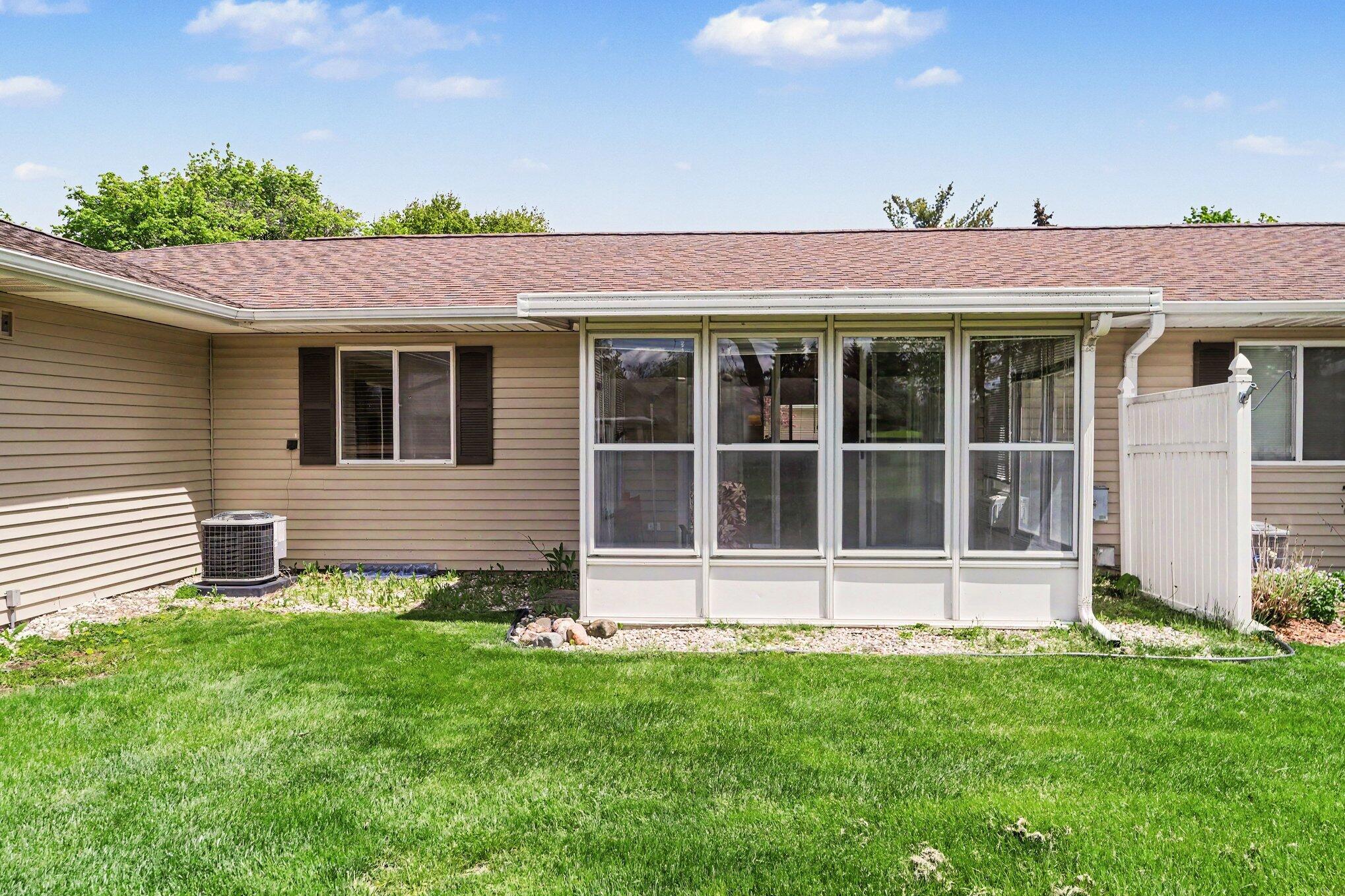 5168 Green Meadow Road Kalamazoo MI 49009