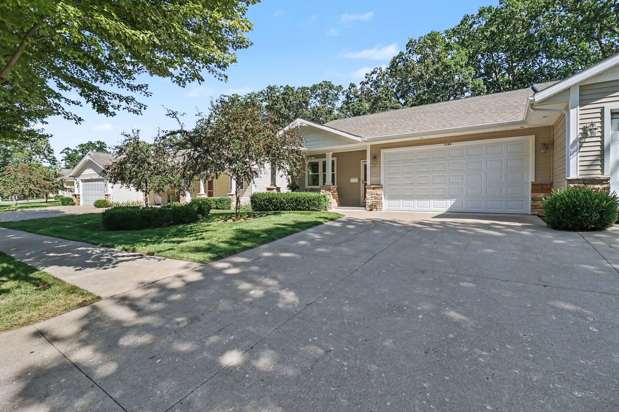 1264 Blue Heron Drive Ludington MI 49431