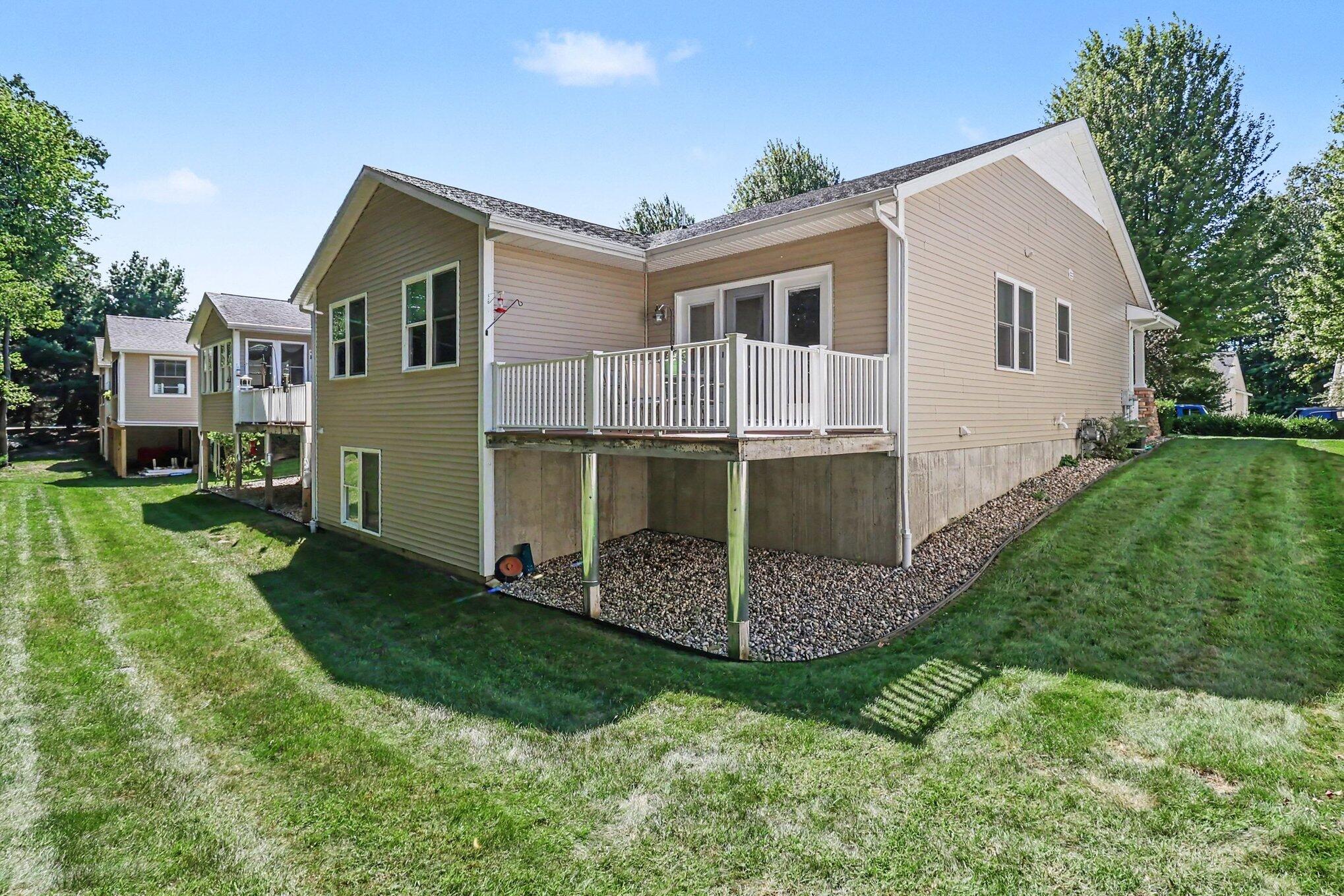 1264 Blue Heron Drive Ludington MI 49431