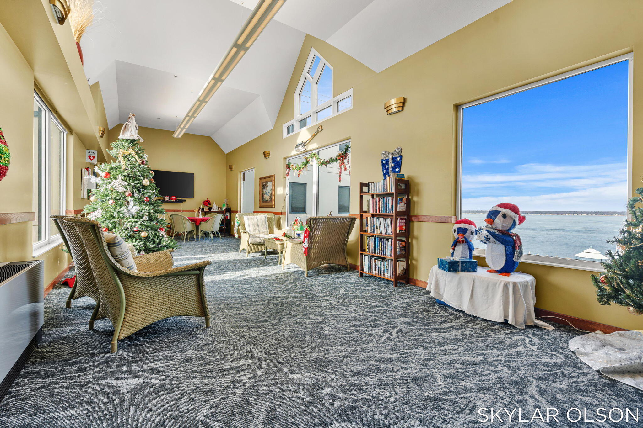 2964 Lakeshore Drive Muskegon MI 49441