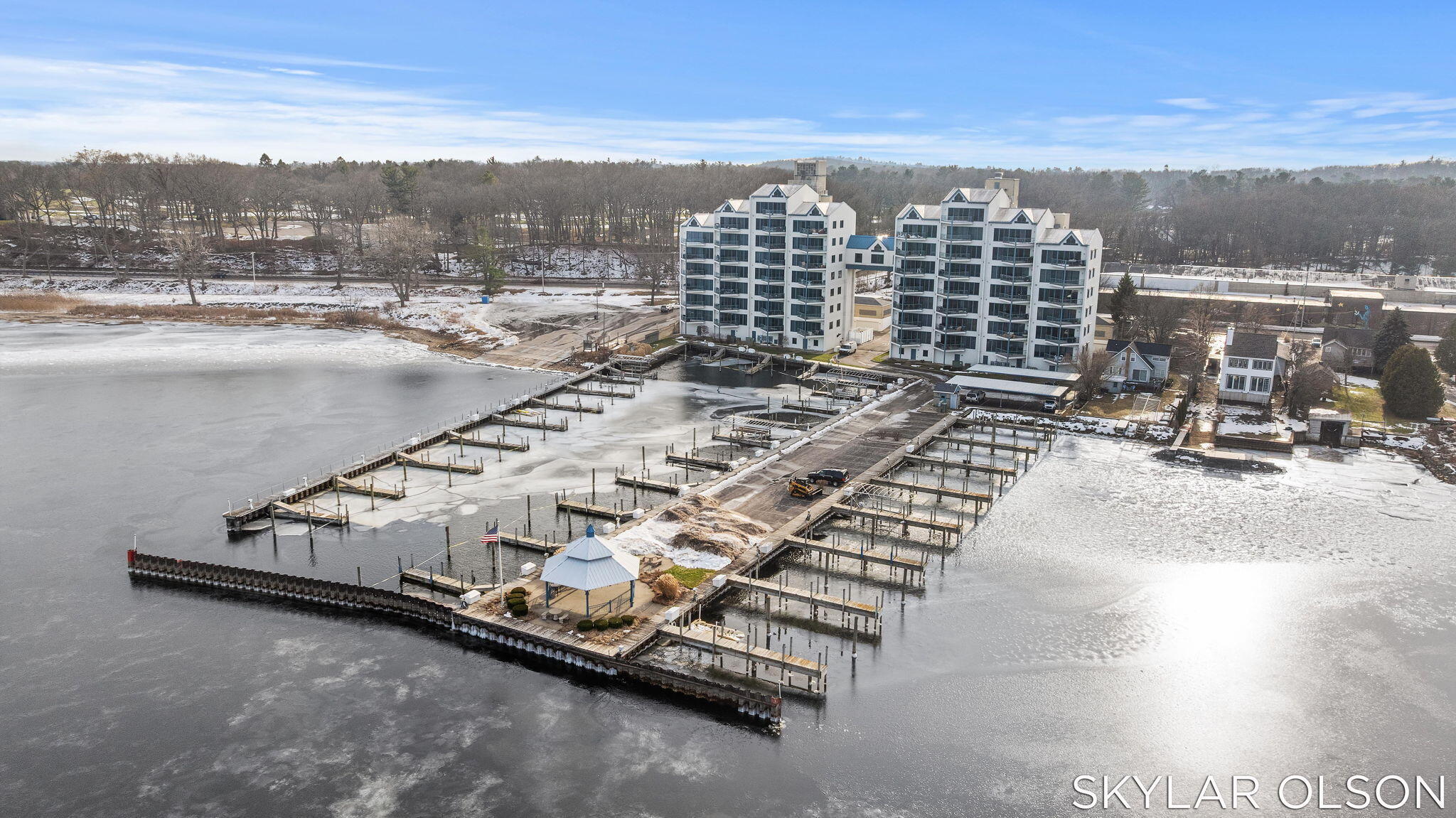 2964 Lakeshore Drive Muskegon MI 49441
