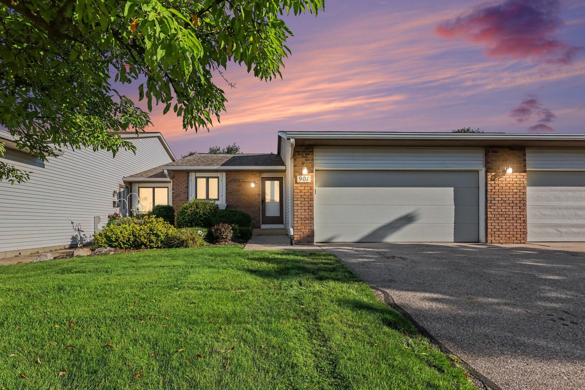 901 Creekridge Drive Holland MI 49423