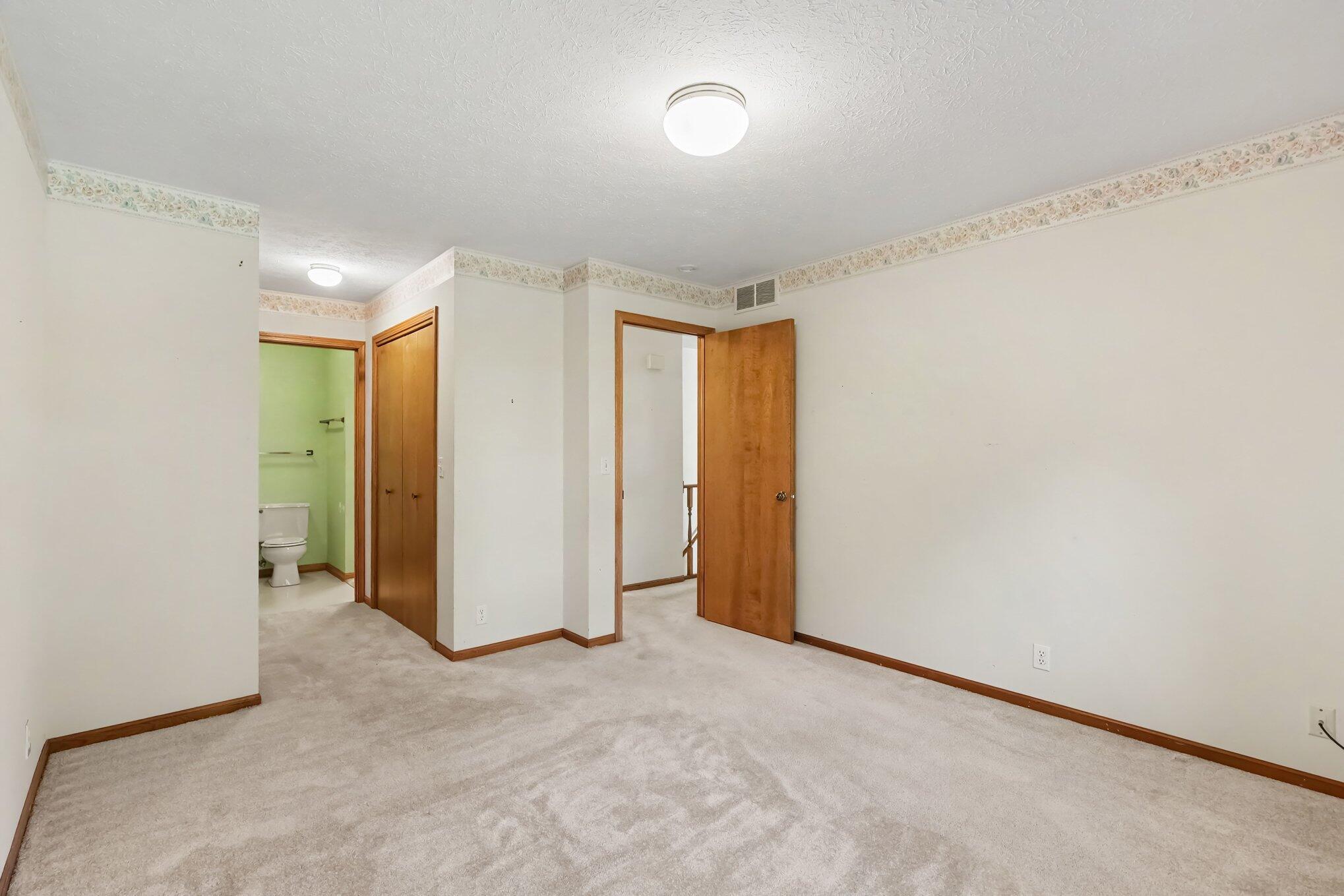901 Creekridge Drive Holland MI 49423