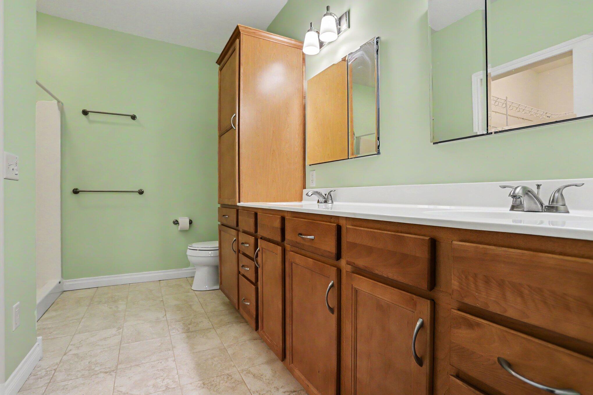 6945 Hunters Creek Kalamazoo MI 49048