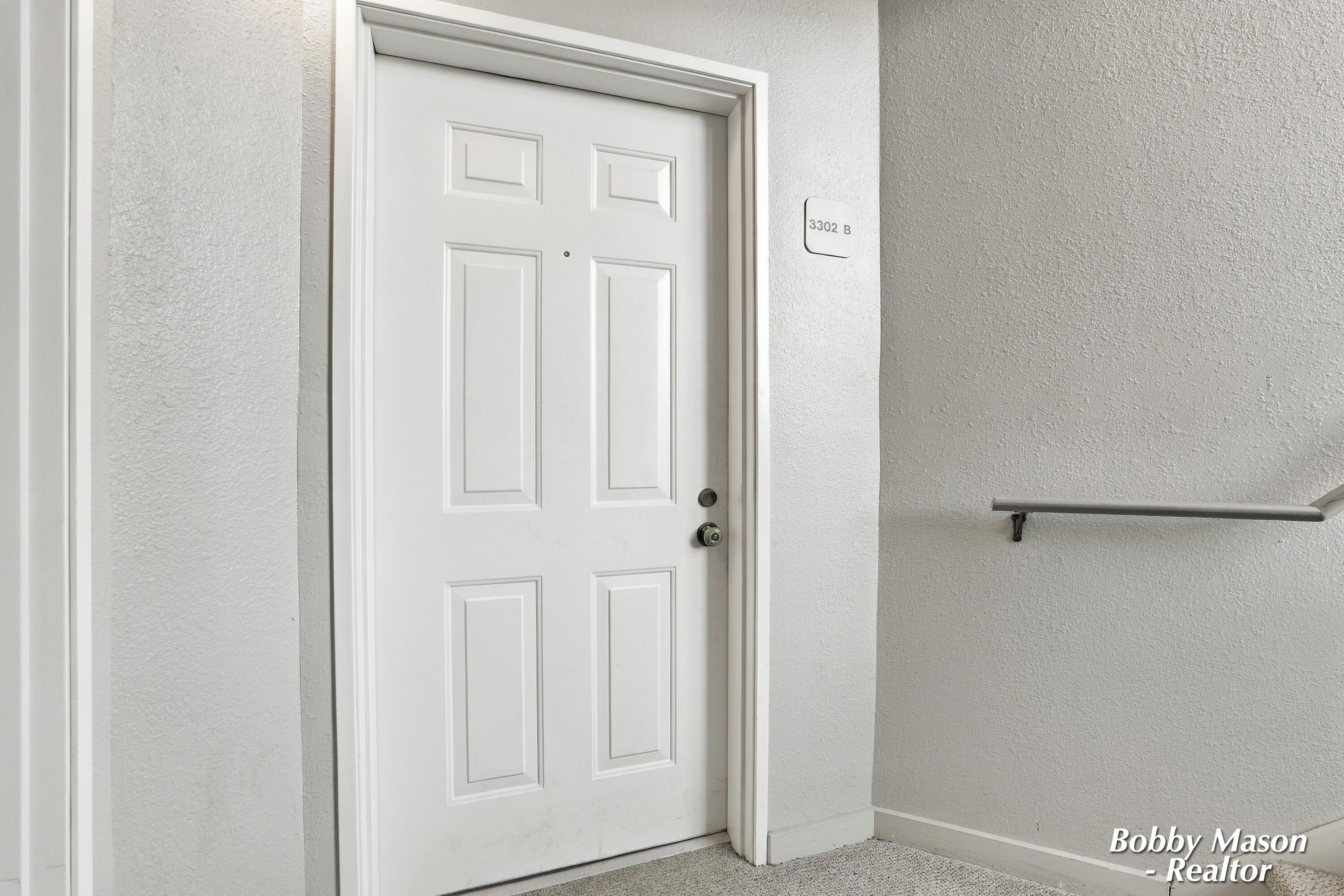 3302 Devonwood Hills NE Grand Rapids MI 49525