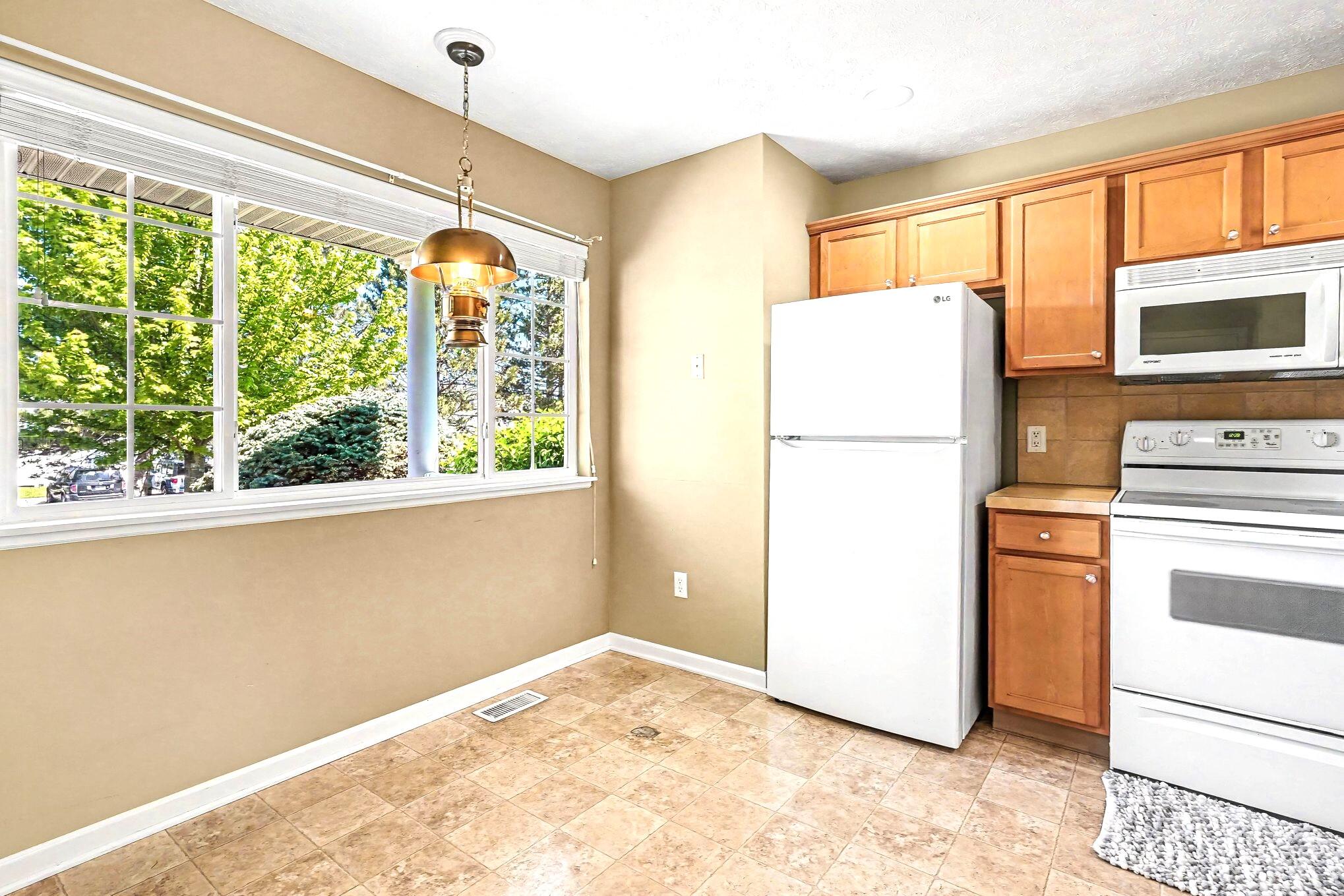 1117-1 Fountain View Circle Holland MI 49423