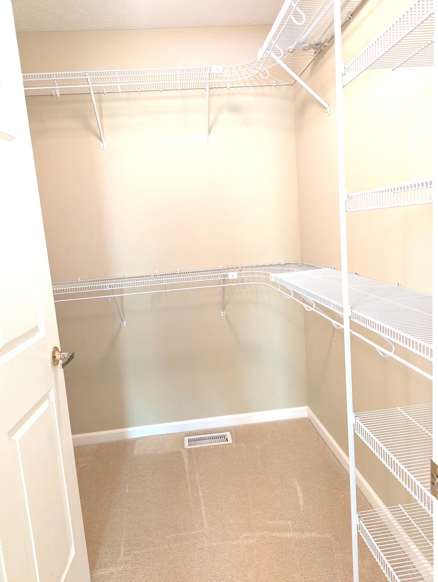 1117-1 Fountain View Circle Holland MI 49423